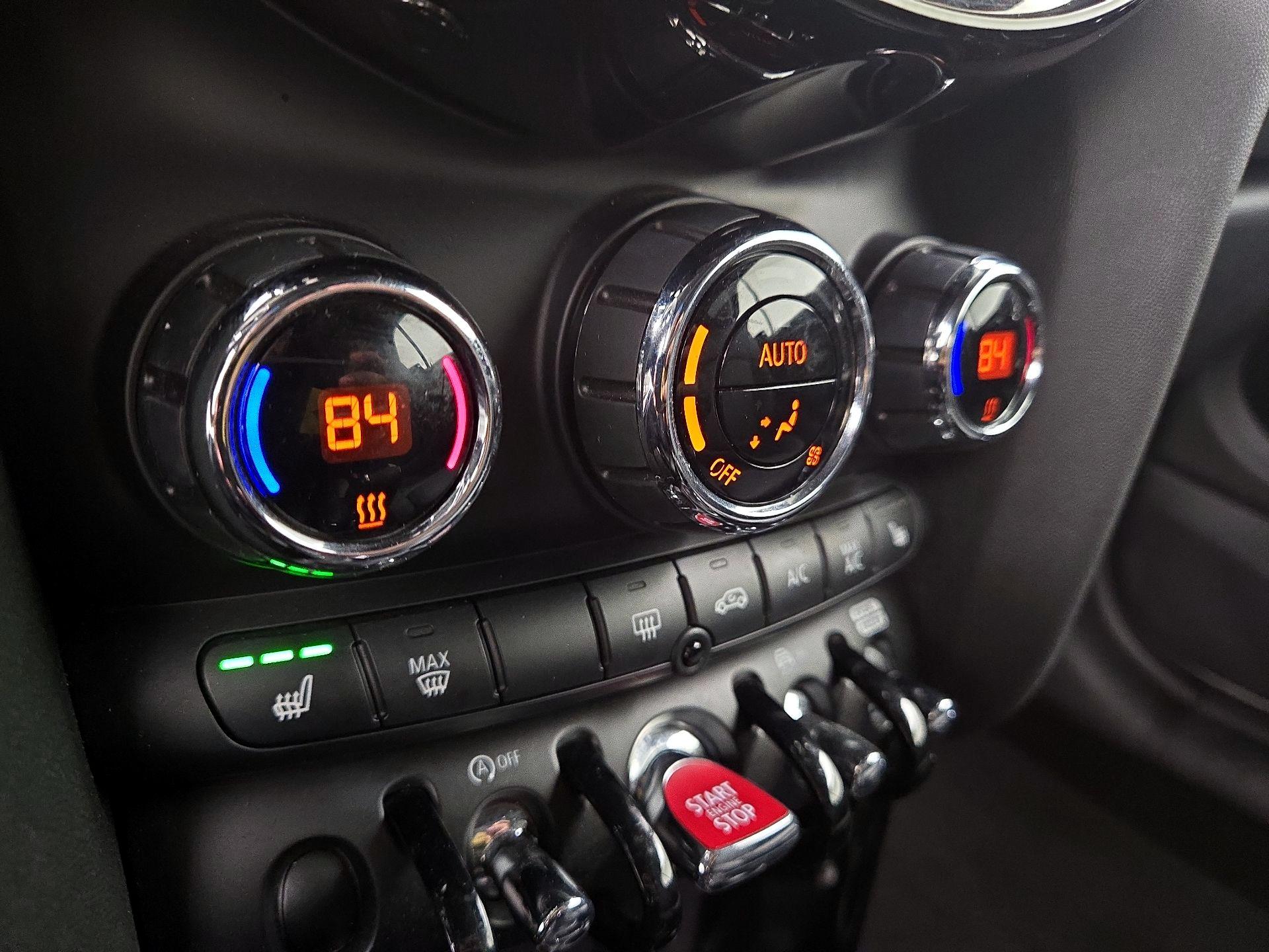 Thumbnail: 2024 MINI Cooper - 16