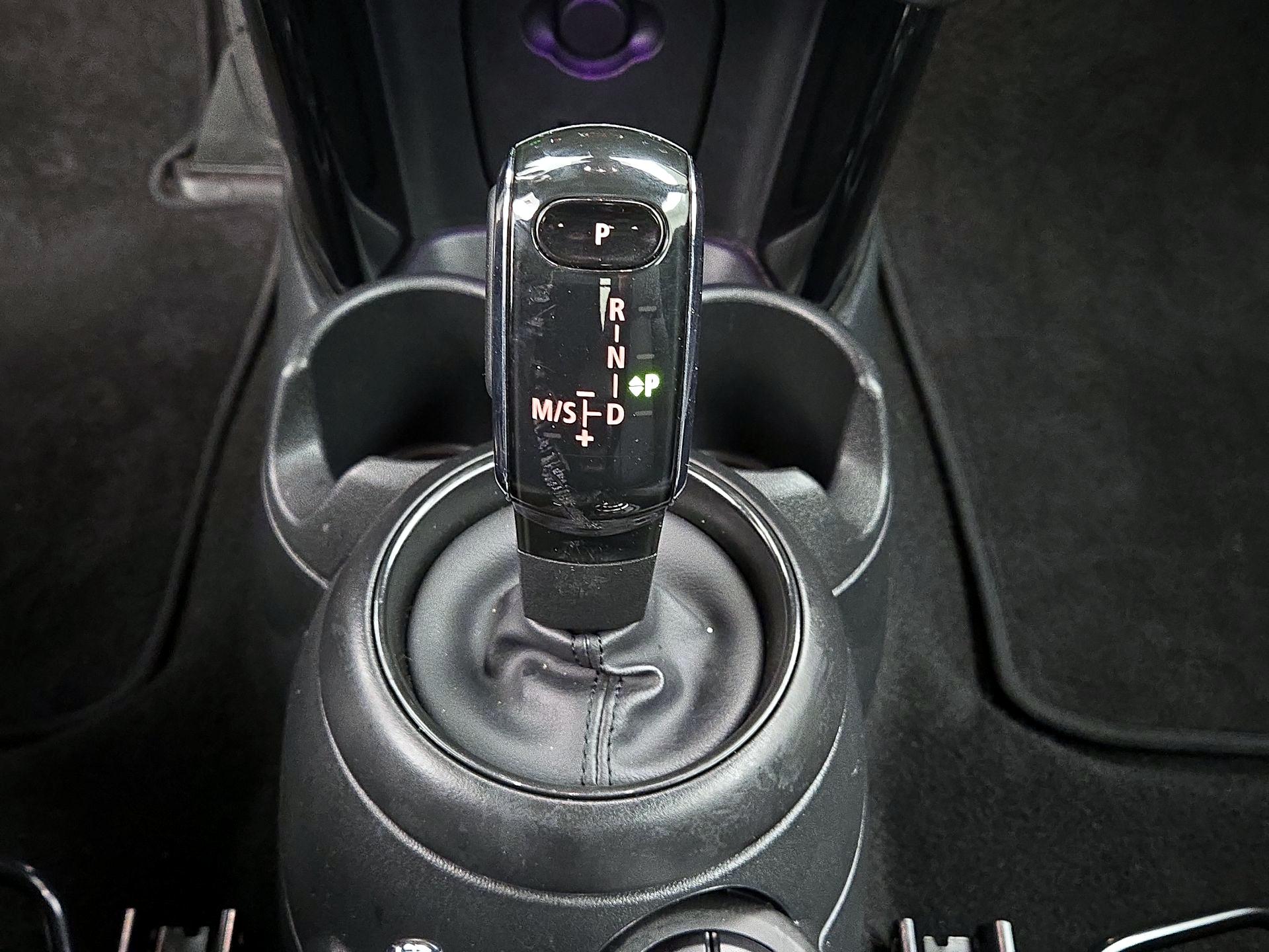 Thumbnail: 2024 MINI Cooper - 17