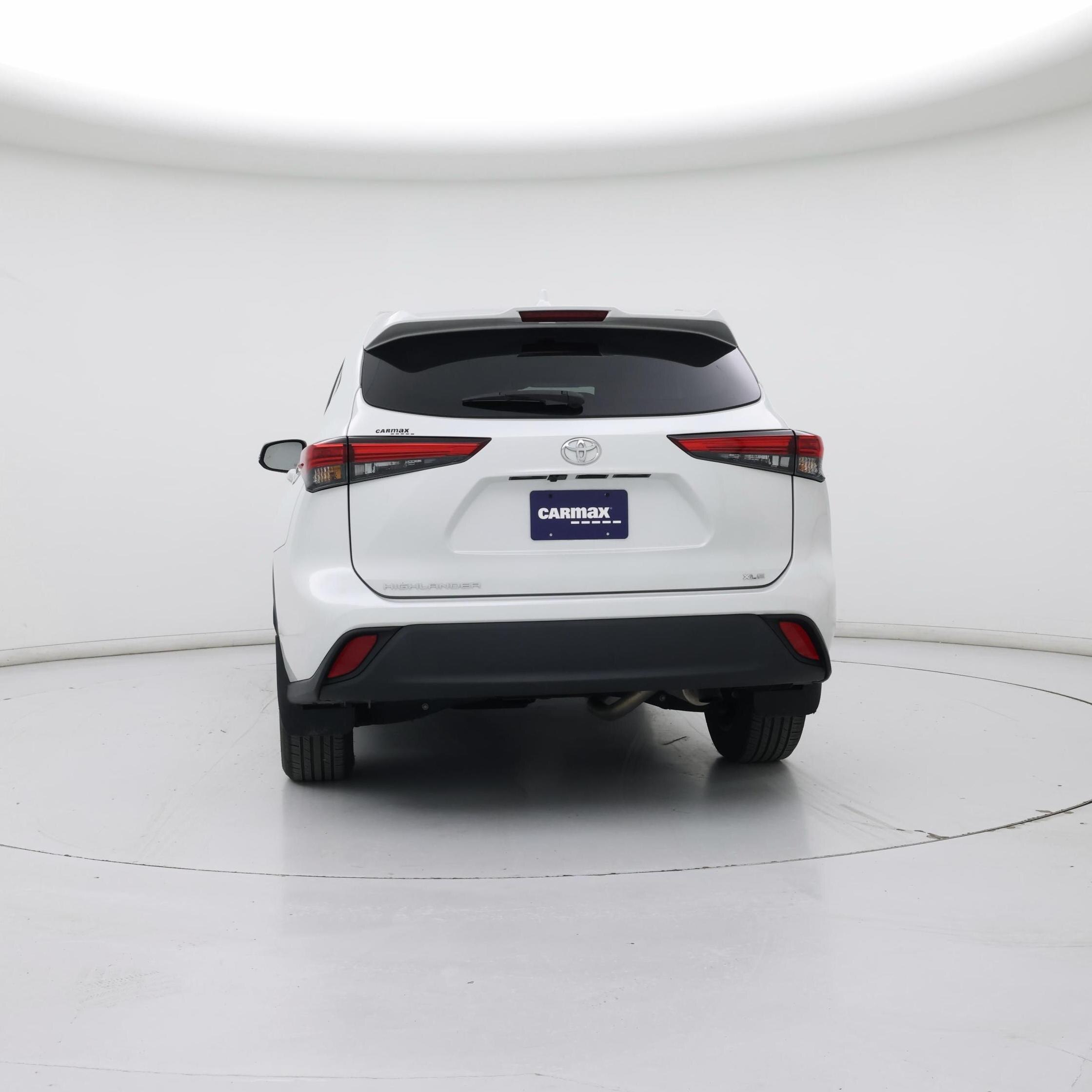 Thumbnail: 2023 Toyota Highlander - 6