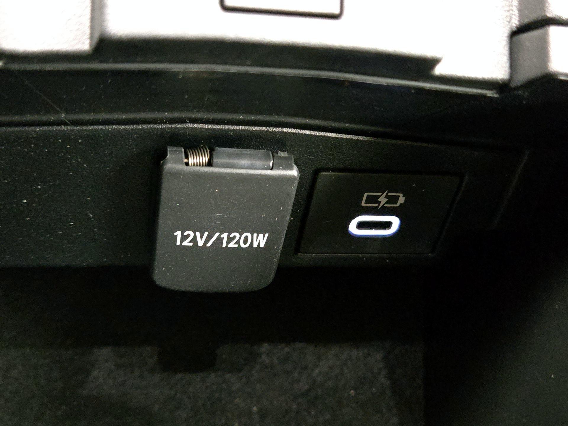 Thumbnail: 2024 Toyota Corolla - 17