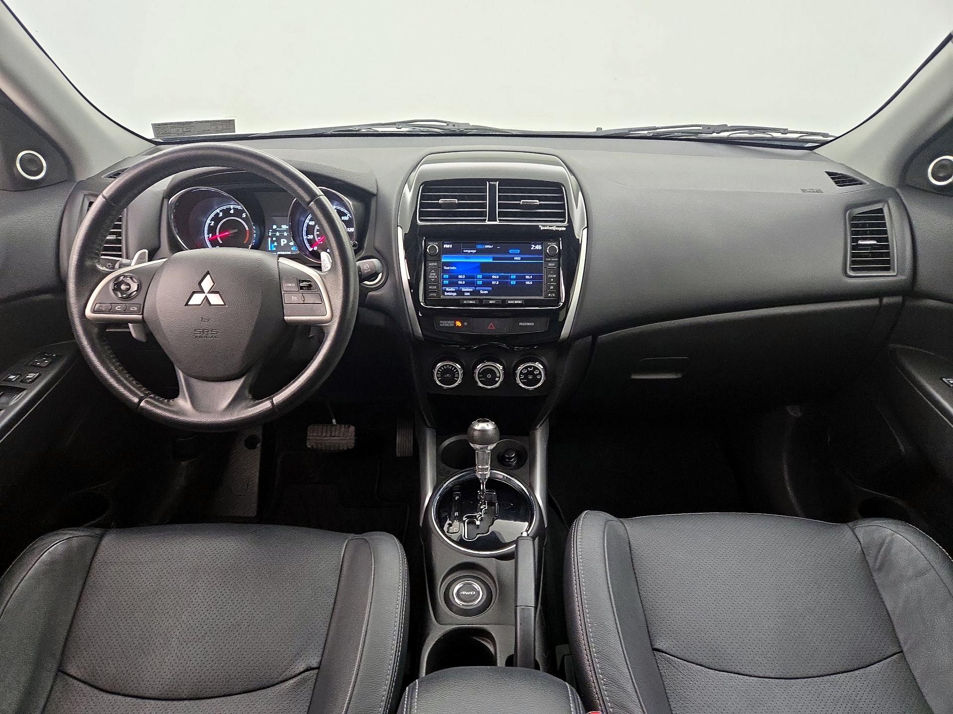 Thumbnail: 2014 Mitsubishi Outlander Sport - 9