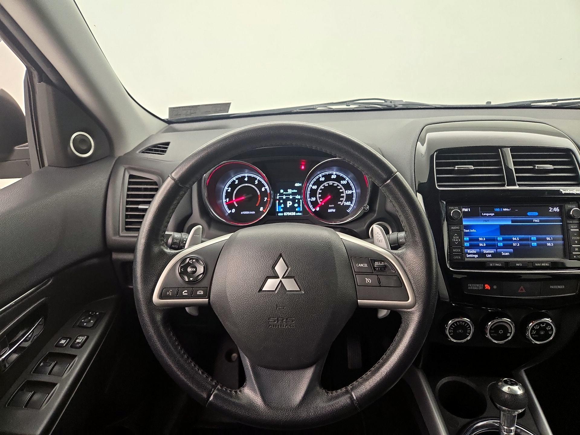 Thumbnail: 2014 Mitsubishi Outlander Sport - 10