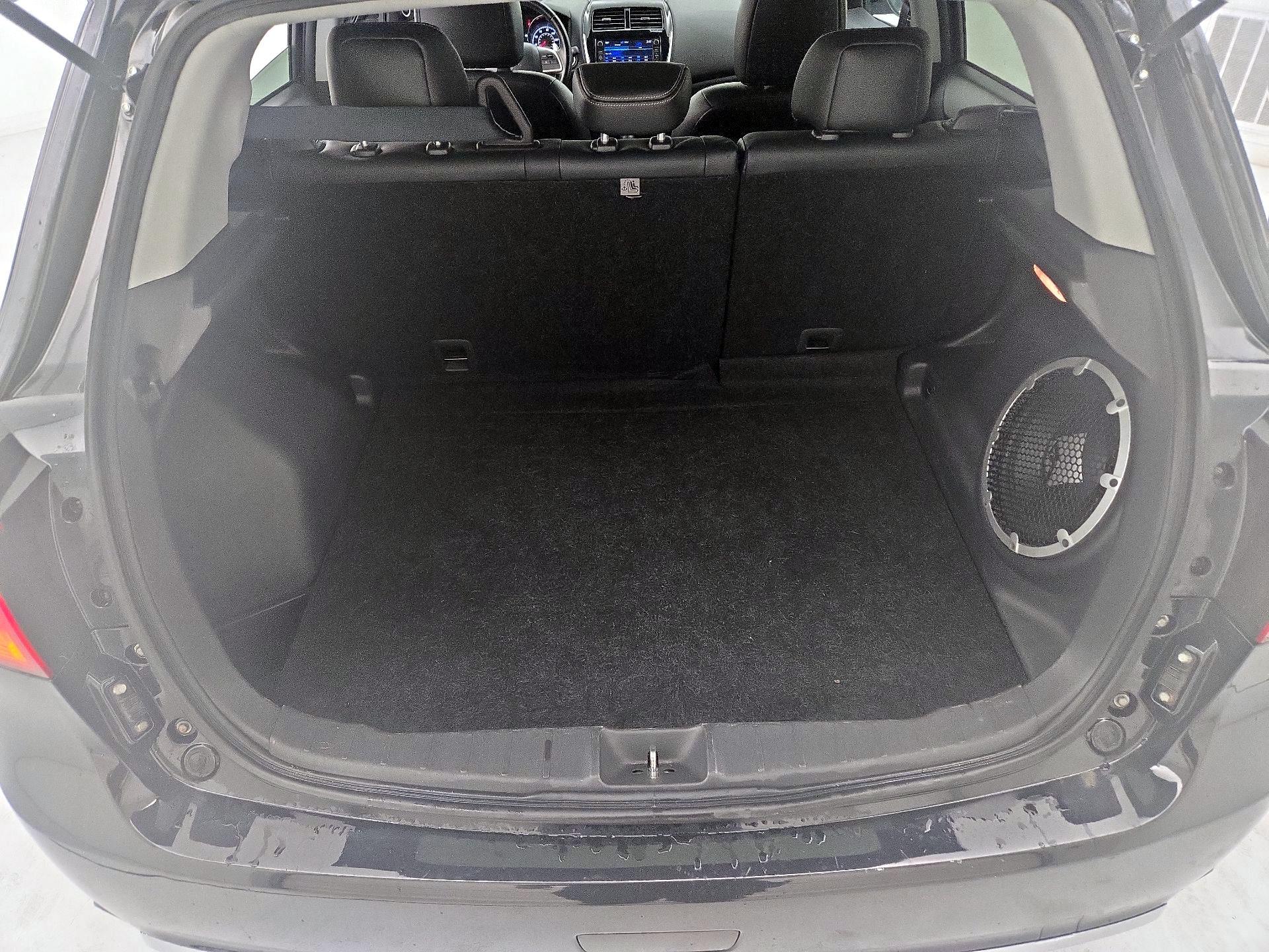 Thumbnail: 2014 Mitsubishi Outlander Sport - 20