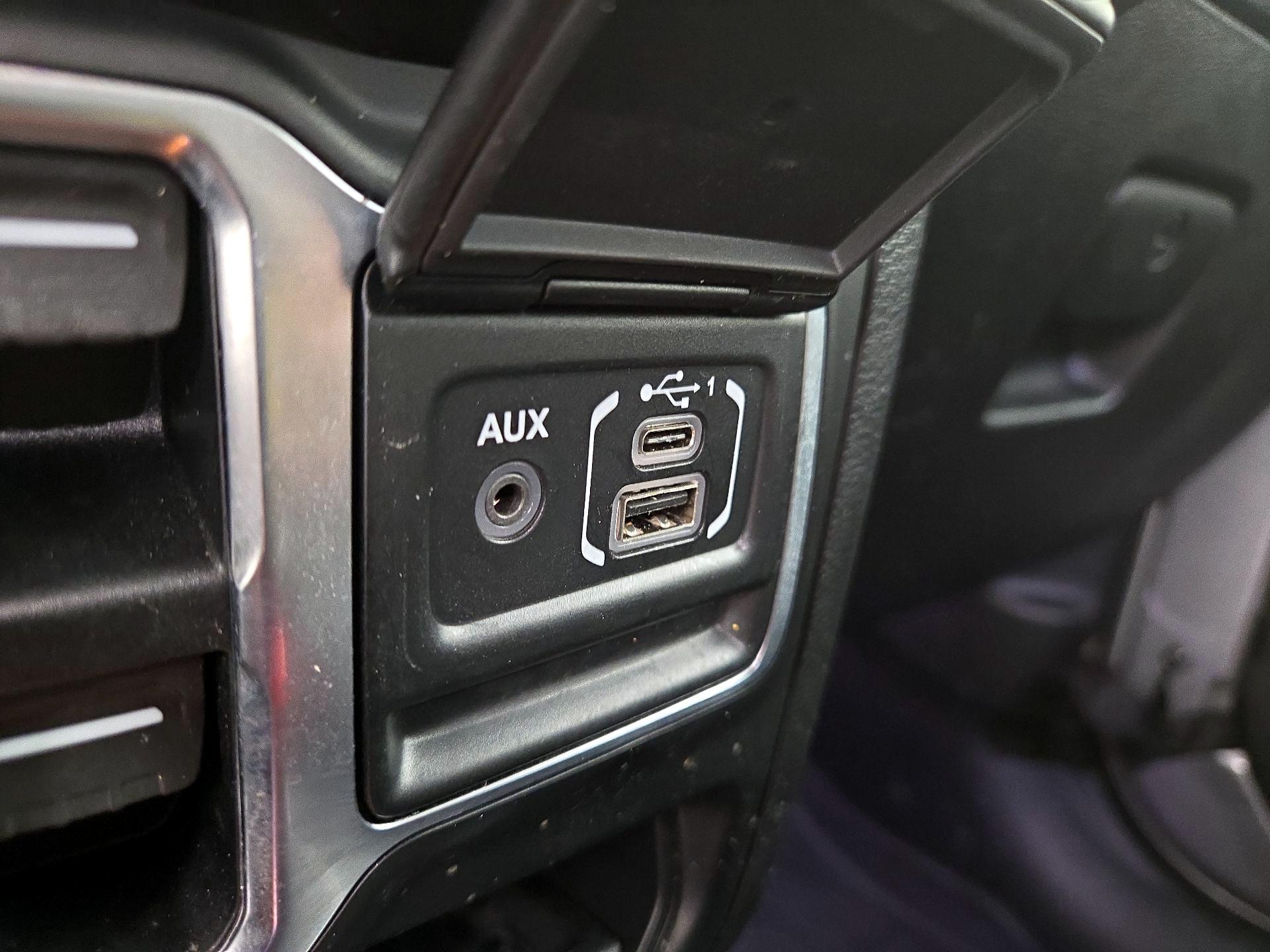 Thumbnail: 2020 Jeep Gladiator - 18