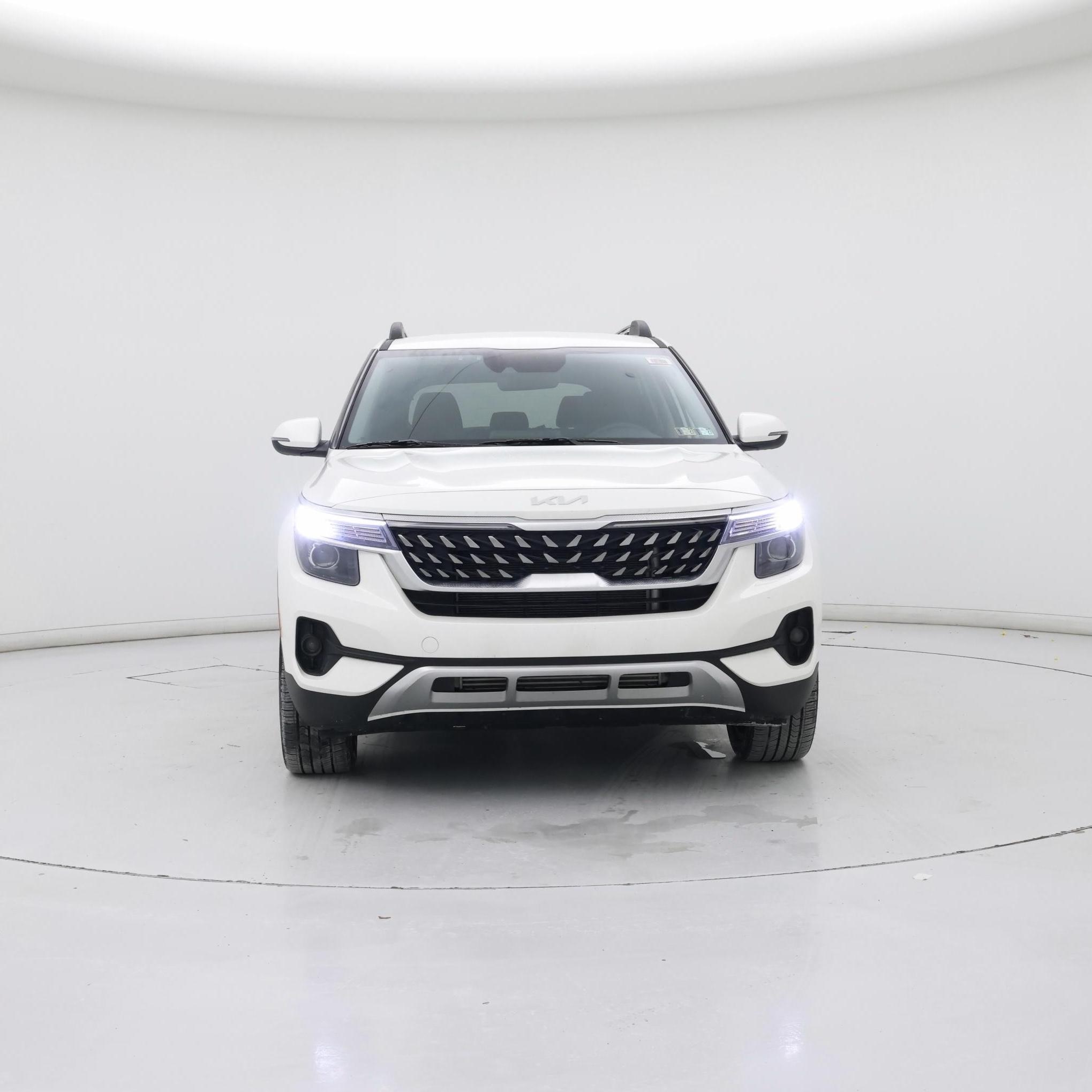 Thumbnail: 2023 Kia Seltos - 5