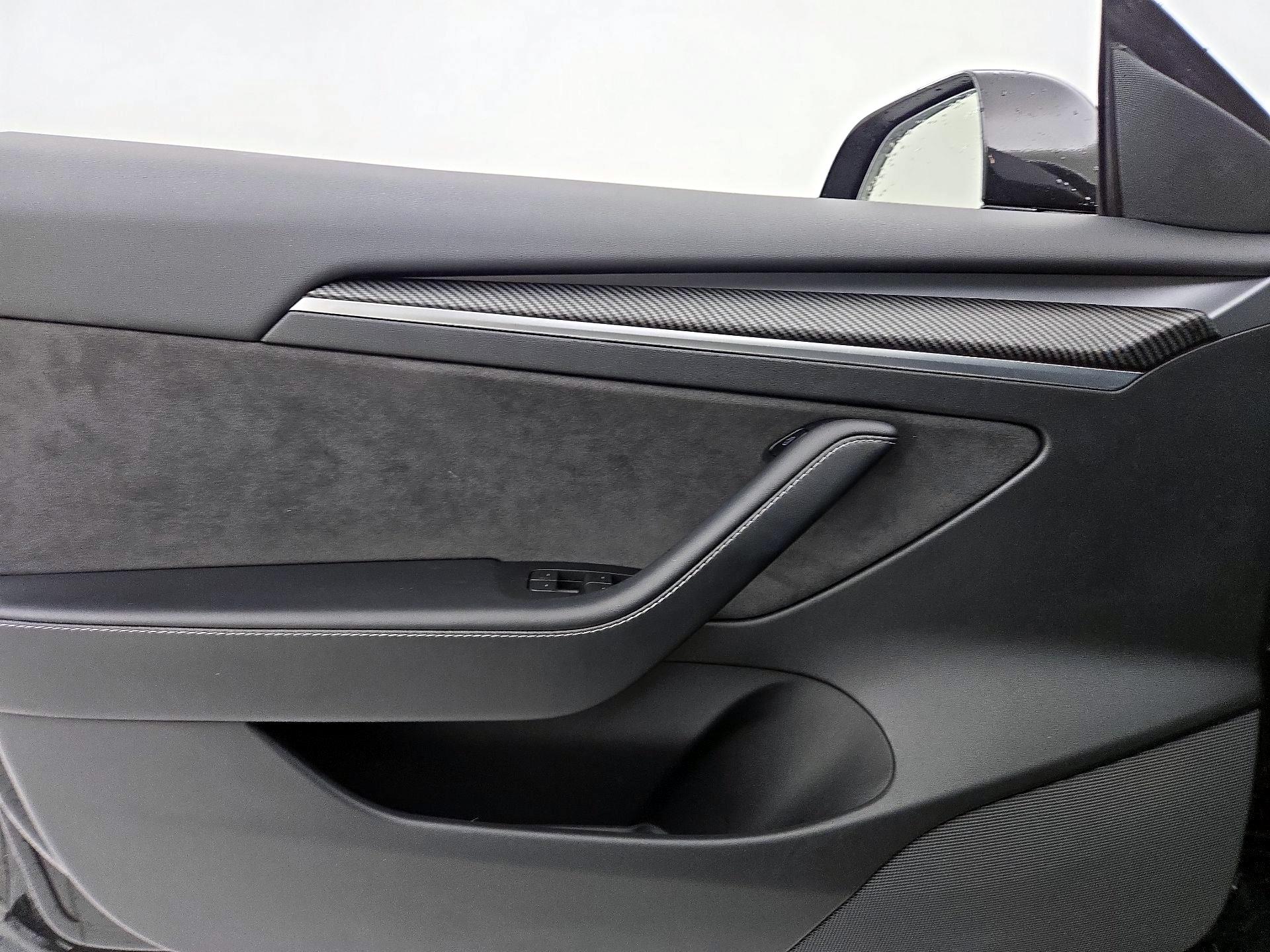 Thumbnail: 2021 Tesla Model 3 - 12