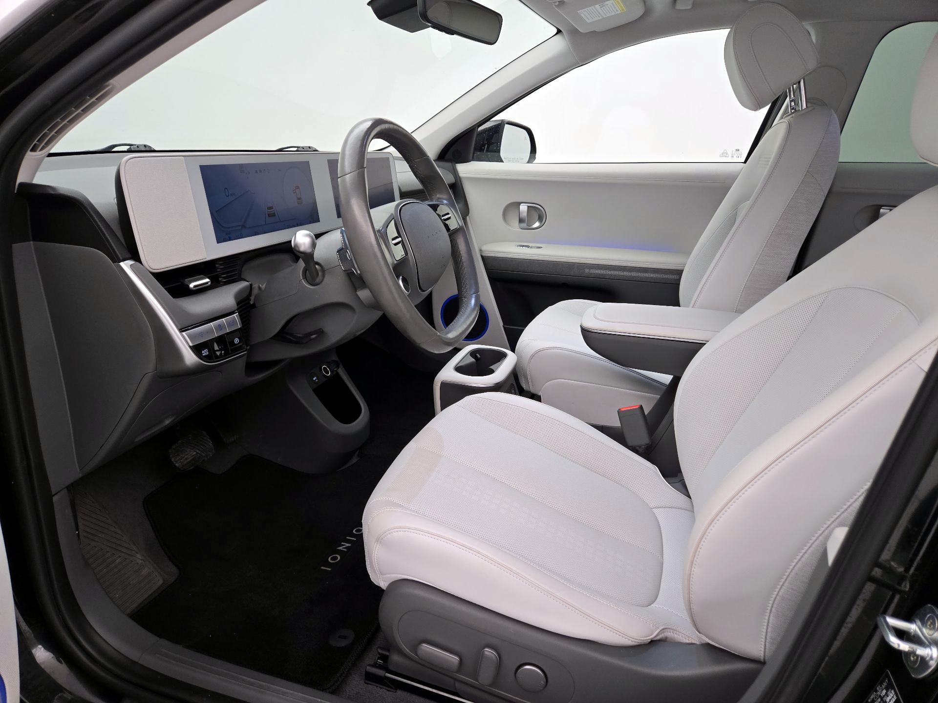 Thumbnail: 2022 Hyundai Ioniq 5 - 11