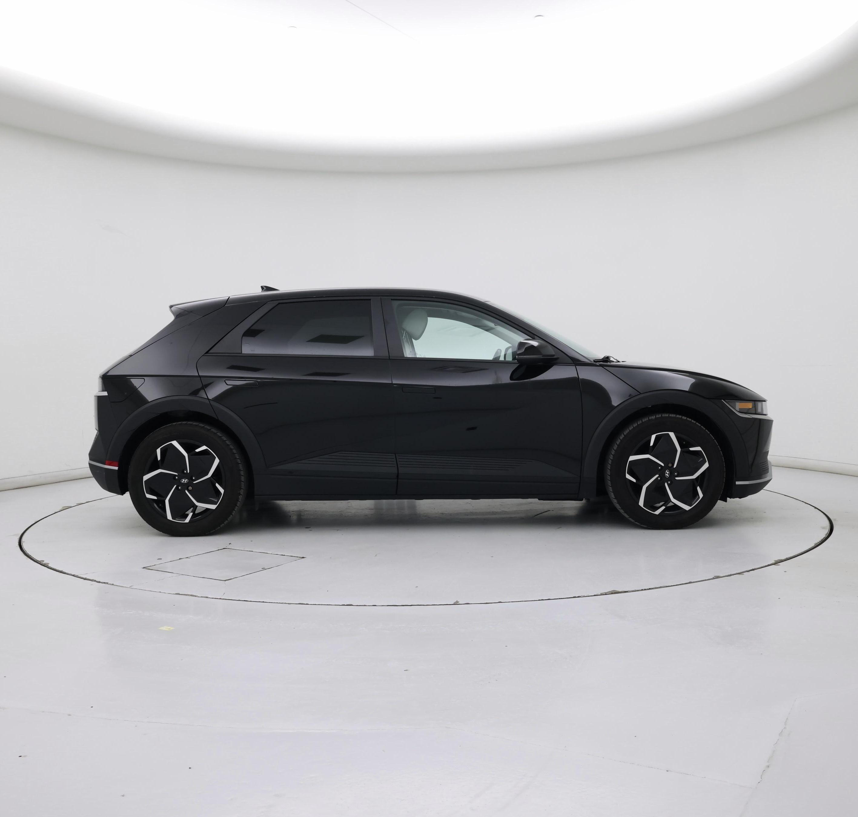 Thumbnail: 2022 Hyundai Ioniq 5 - 7