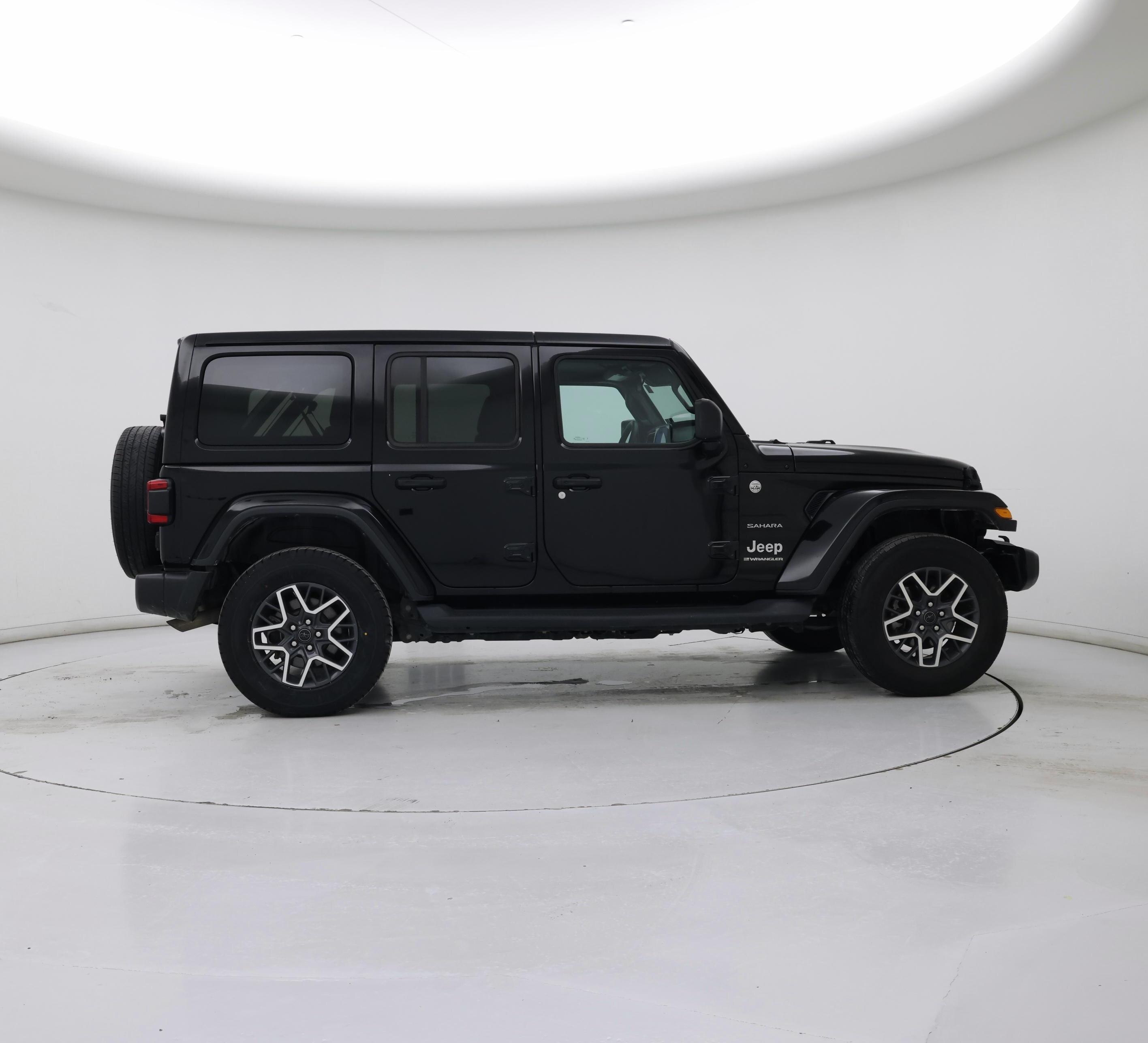 Thumbnail: 2024 Jeep Wrangler - 7