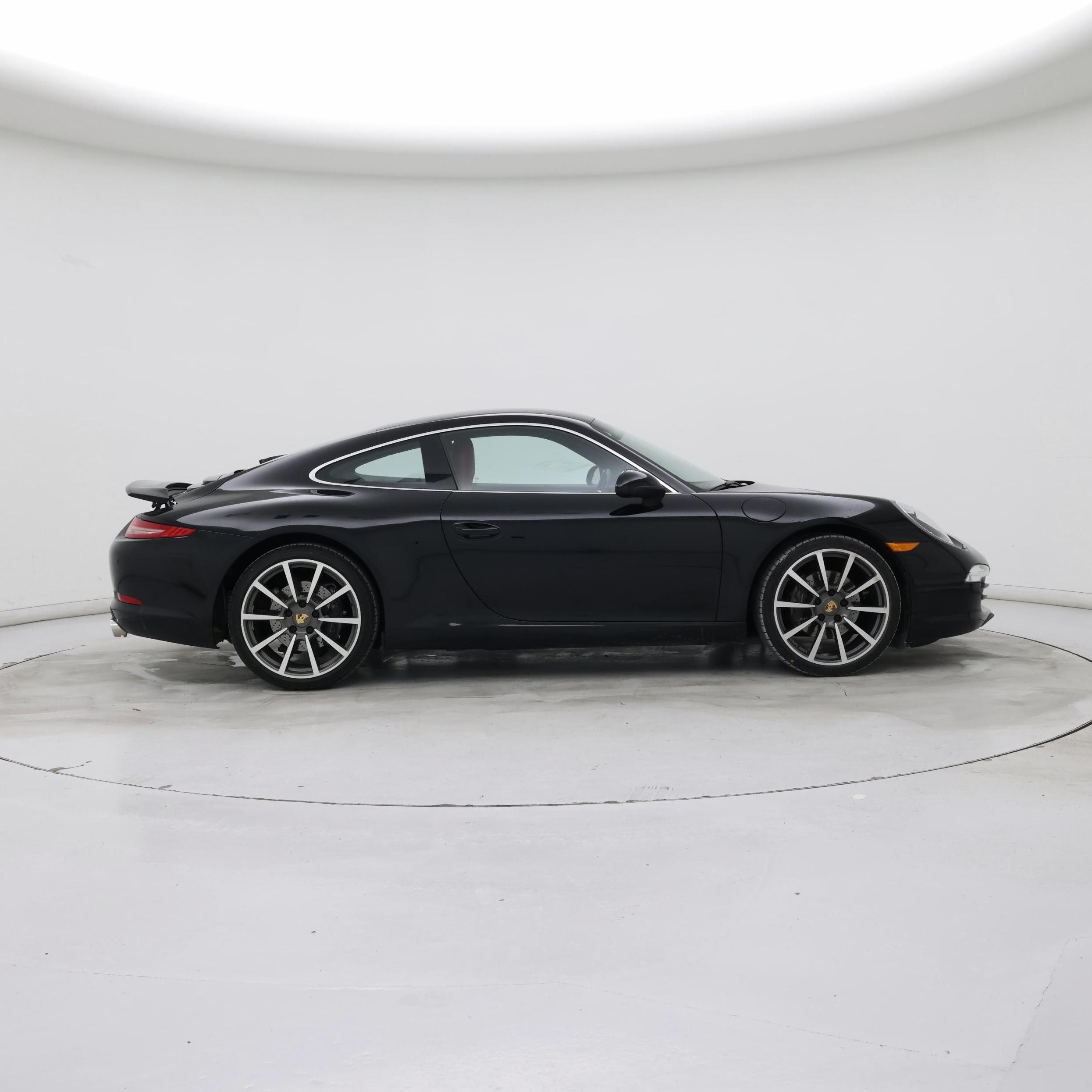 Thumbnail: 2016 Porsche 911 - 7