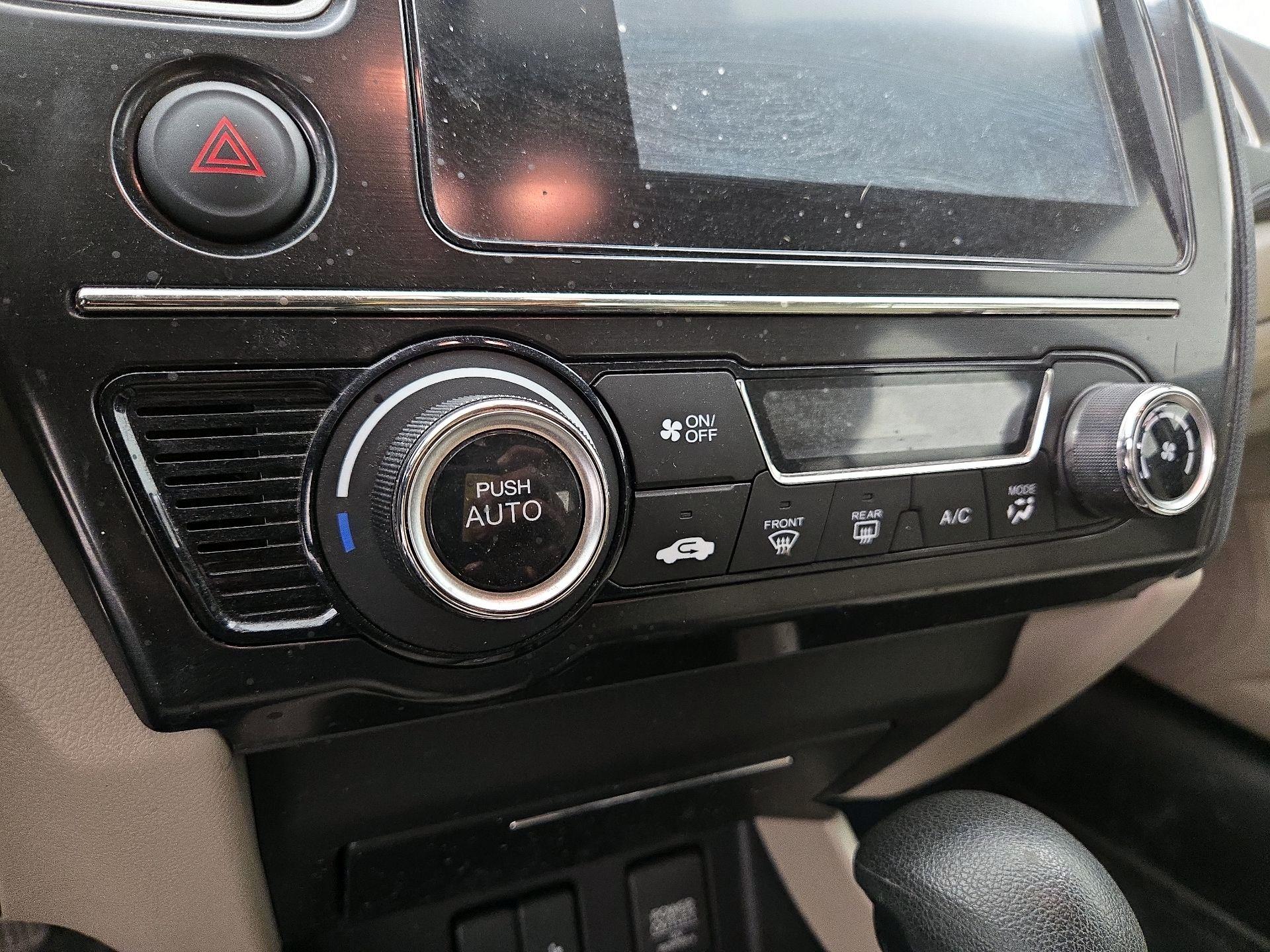 Thumbnail: 2015 Honda Civic - 16