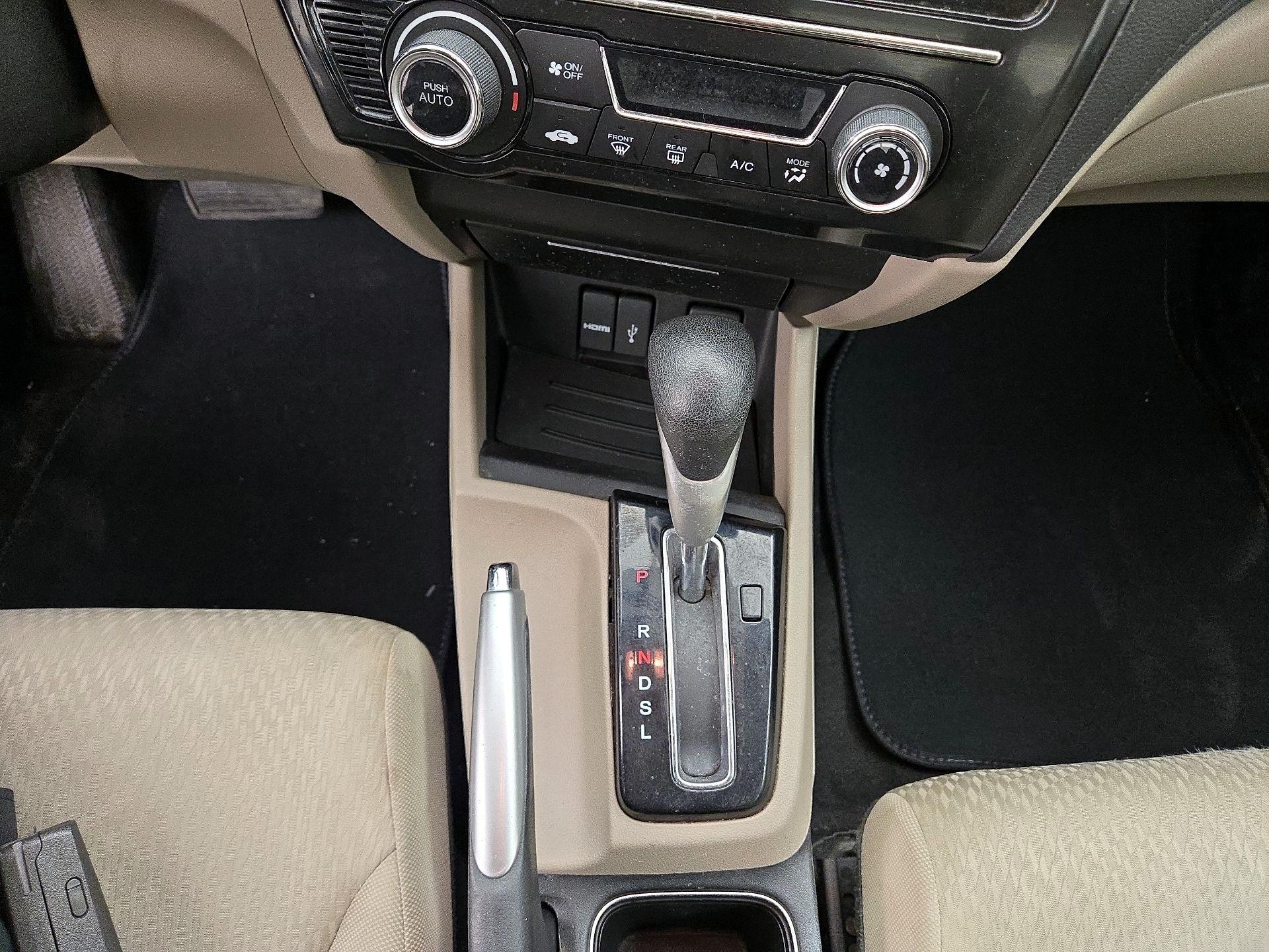 Thumbnail: 2015 Honda Civic - 17