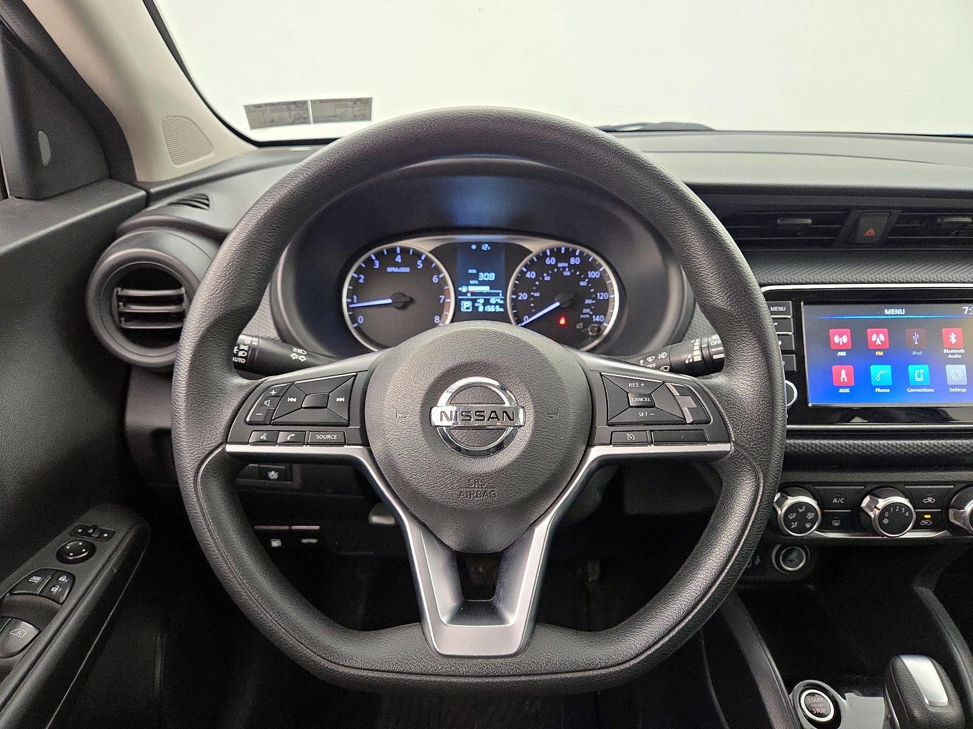 Thumbnail: 2021 Nissan Kicks - 10