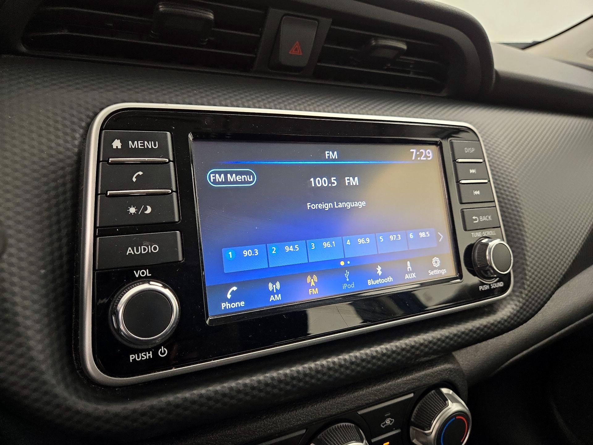 Thumbnail: 2021 Nissan Kicks - 15