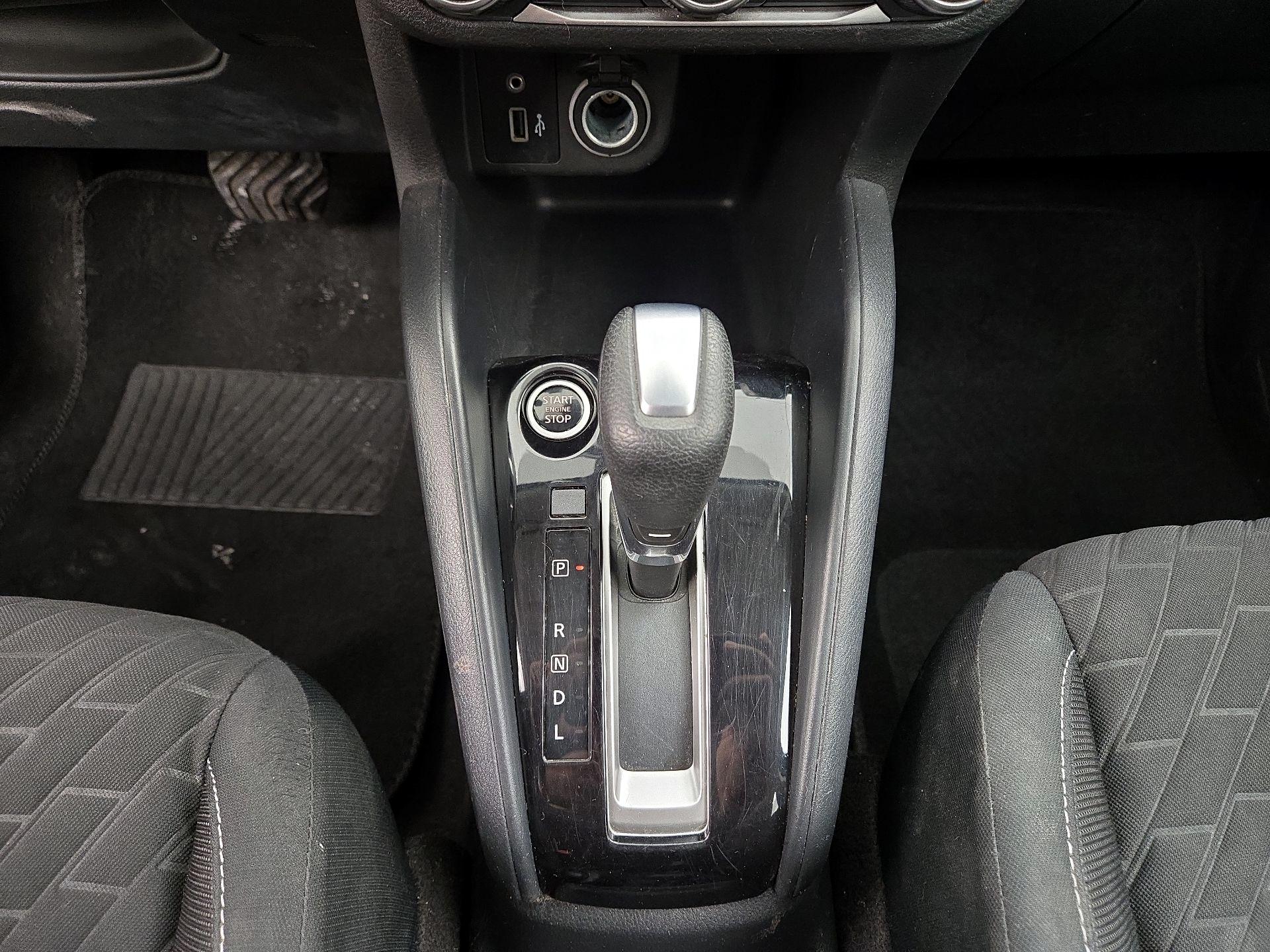 Thumbnail: 2021 Nissan Kicks - 17