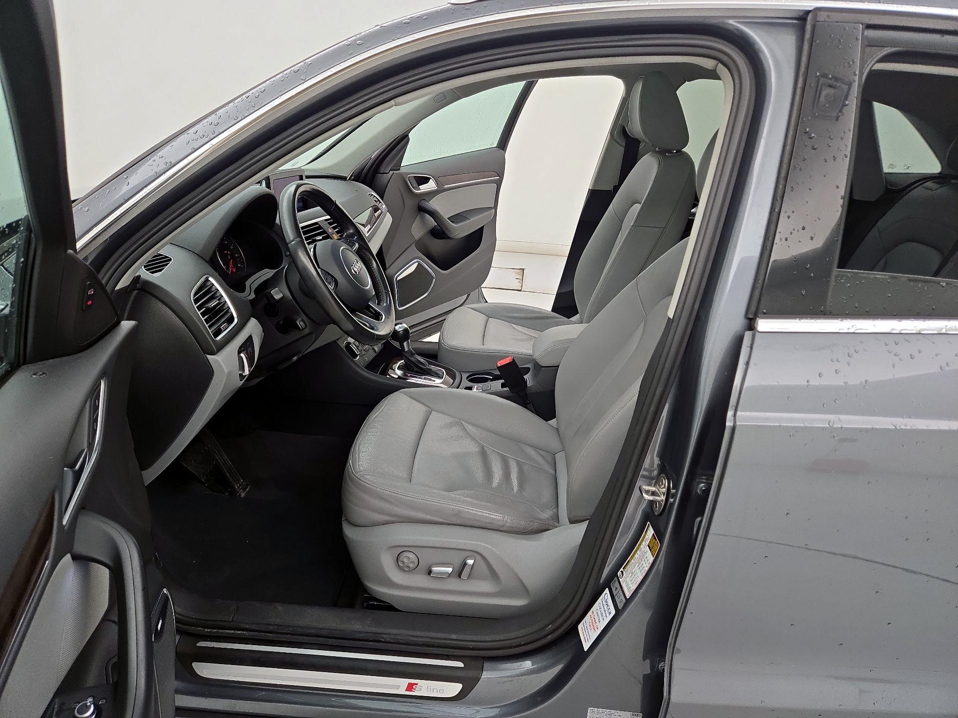 Thumbnail: 2016 Audi Q3 - 11