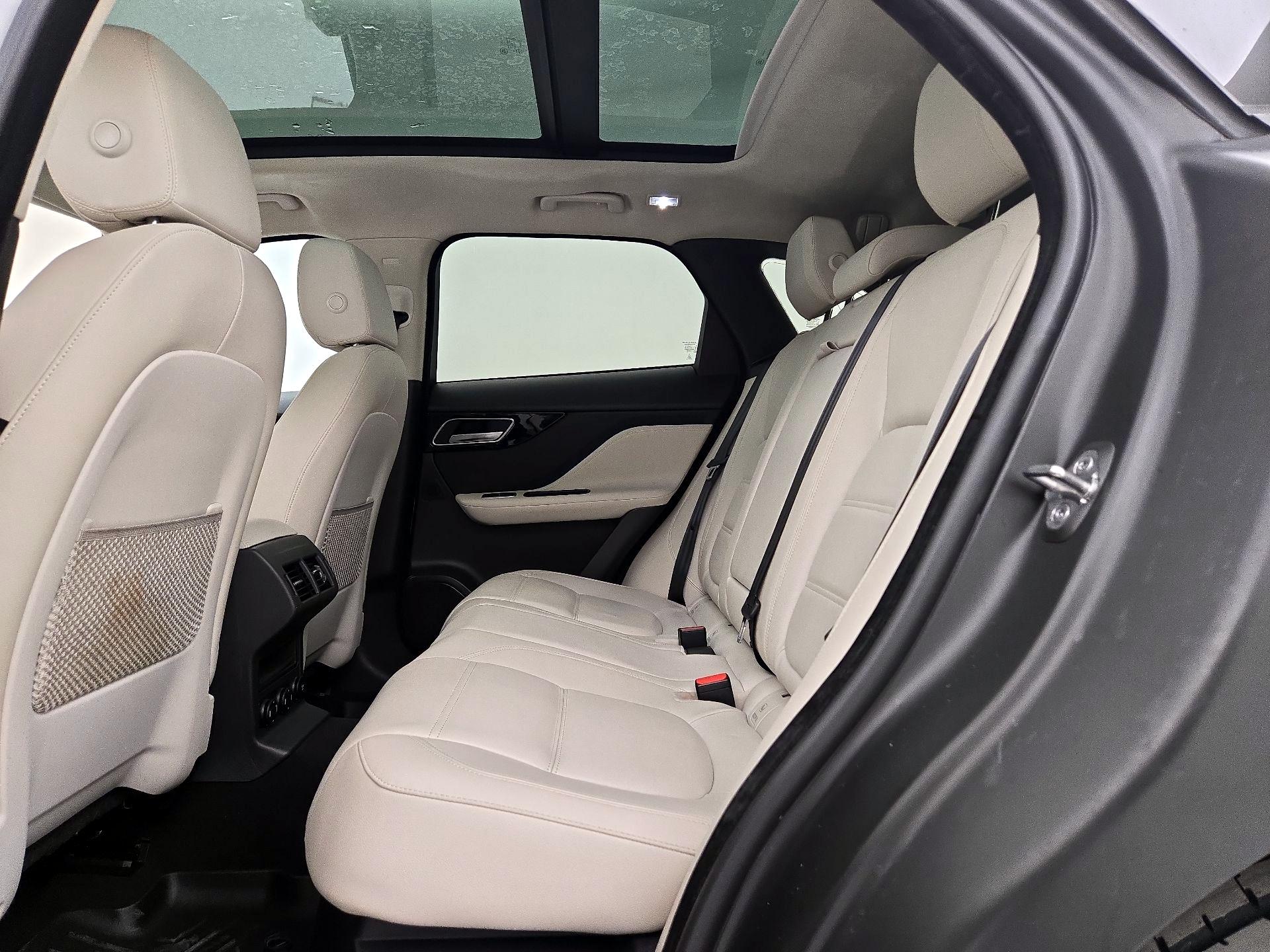 Thumbnail: 2020 Jaguar F-Pace - 20