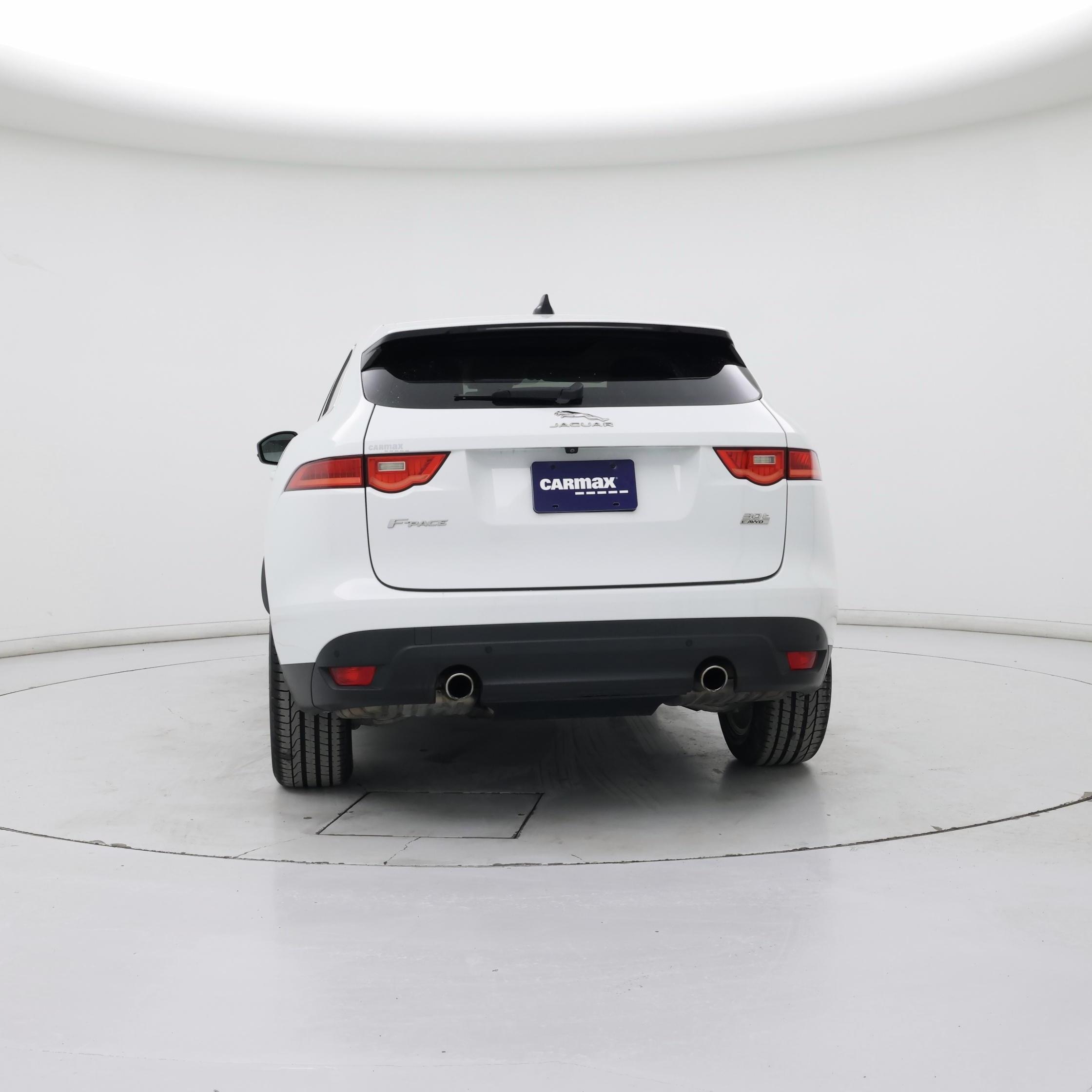 Thumbnail: 2020 Jaguar F-Pace - 6