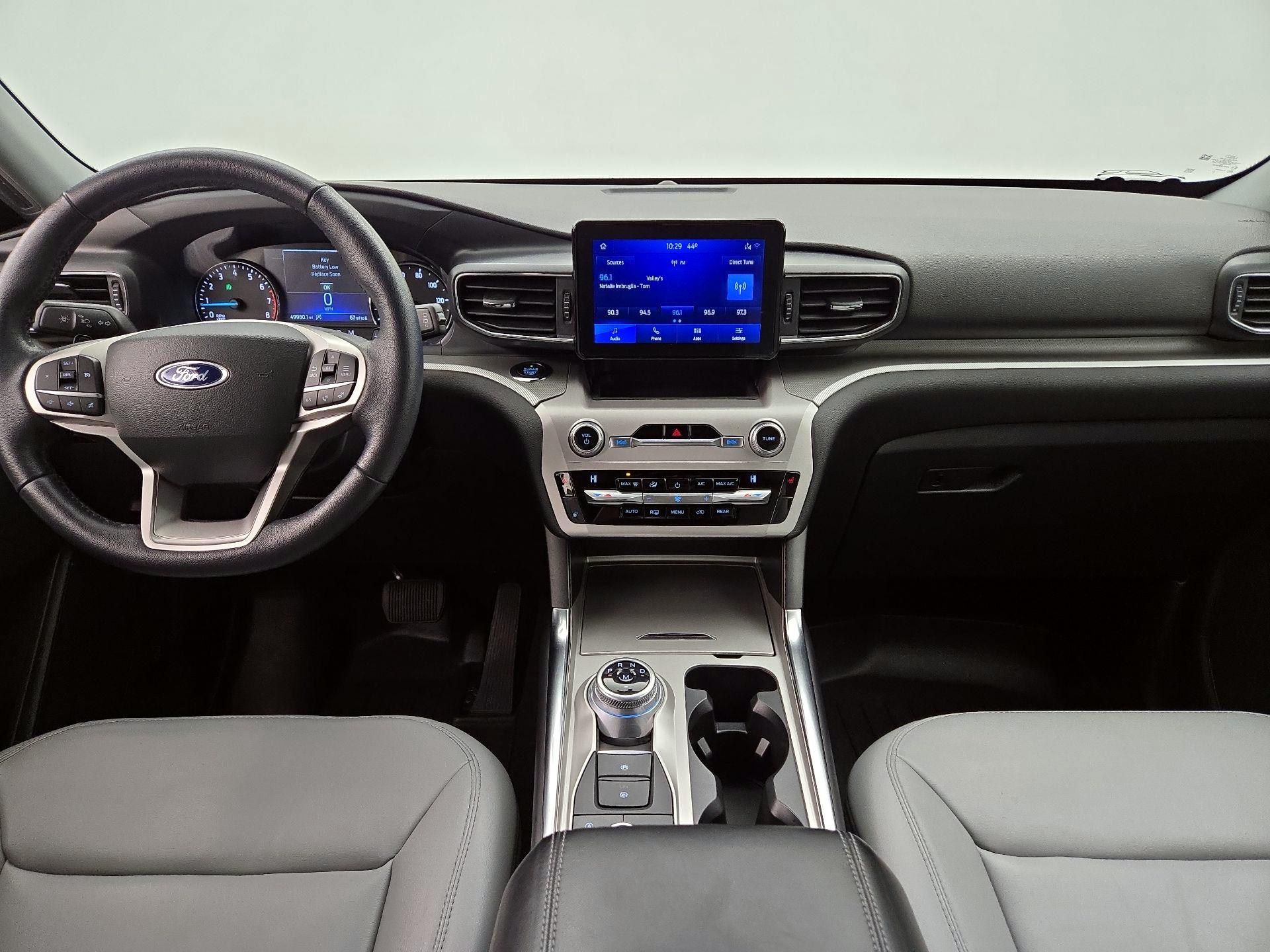 Thumbnail: 2021 Ford Explorer - 9