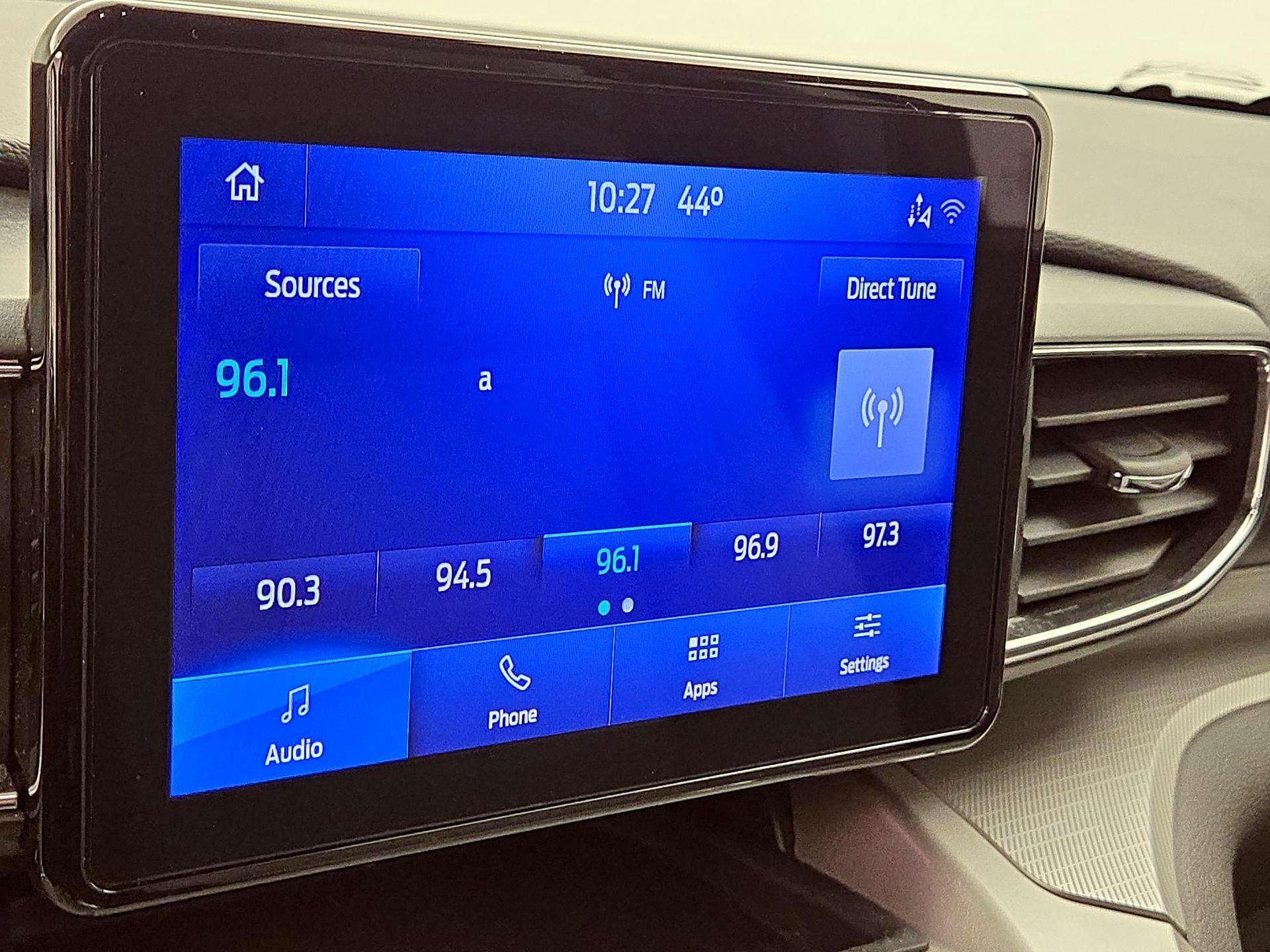 Thumbnail: 2021 Ford Explorer - 14