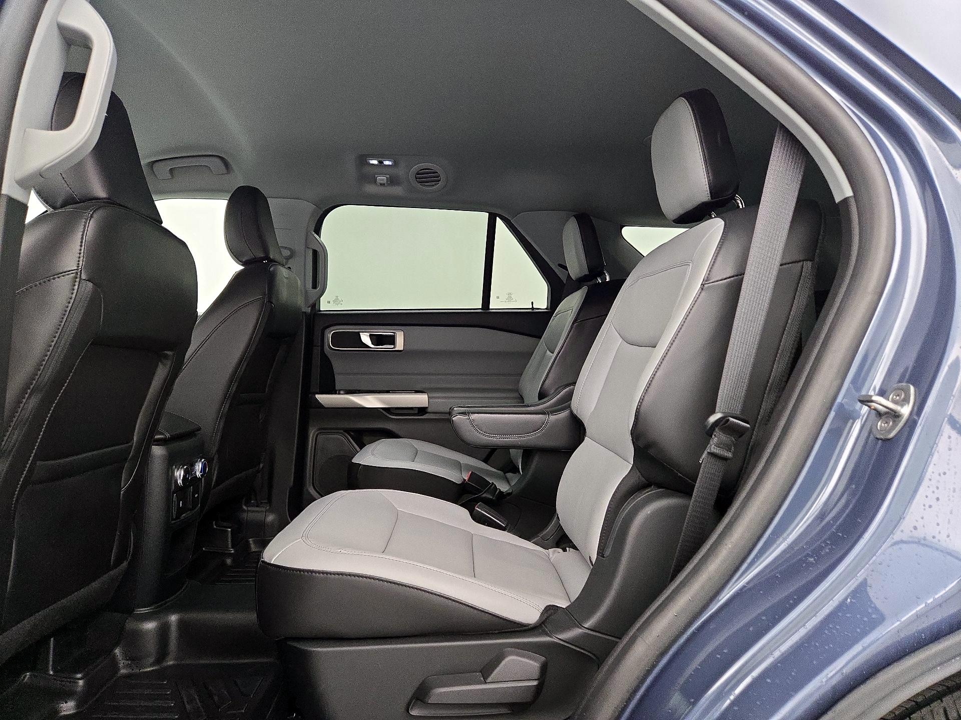 Thumbnail: 2021 Ford Explorer - 18