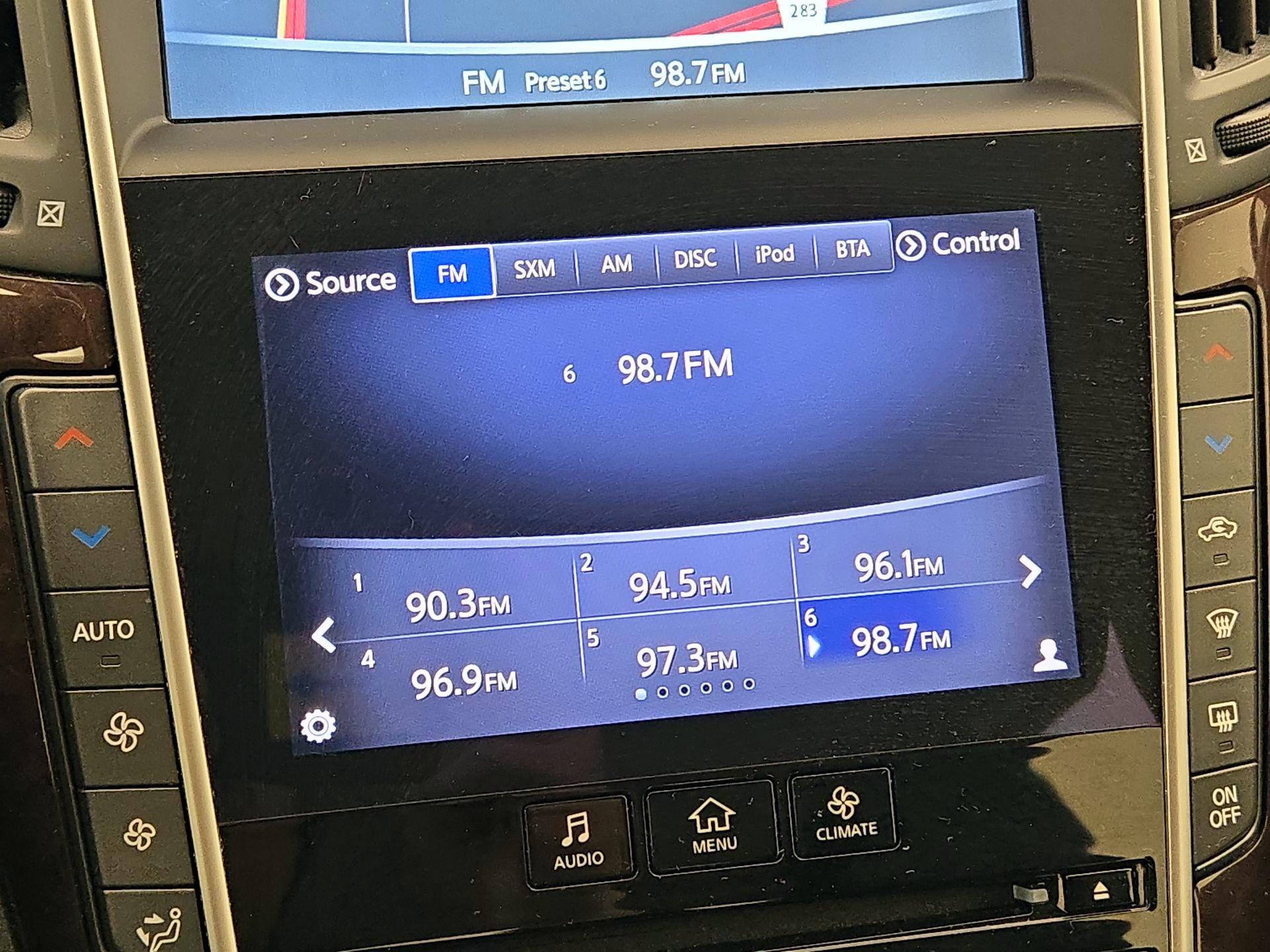 Thumbnail: 2014 INFINITI Q50 - 15