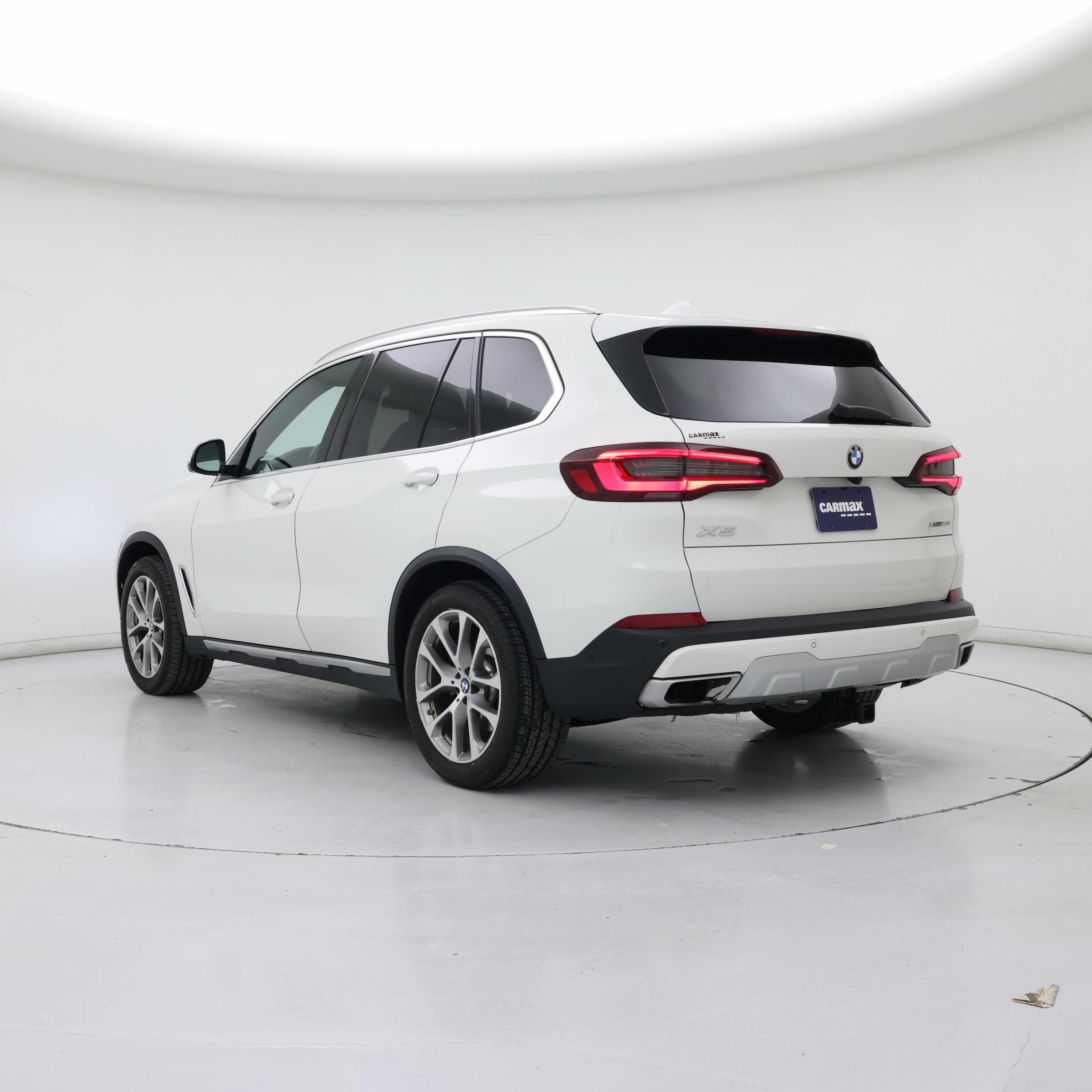 Thumbnail: 2021 BMW X5 - 2