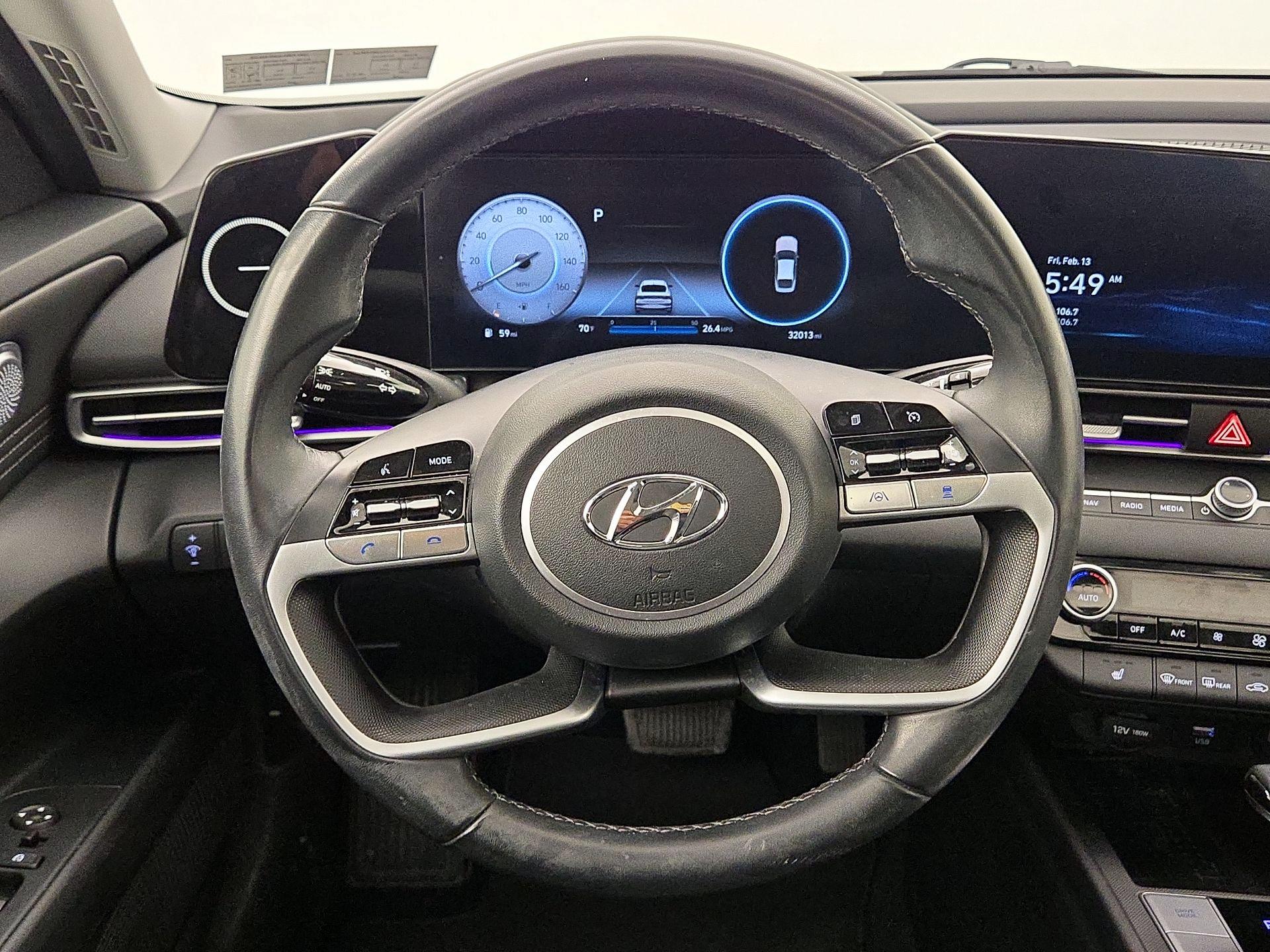 Thumbnail: 2023 Hyundai Elantra - 10