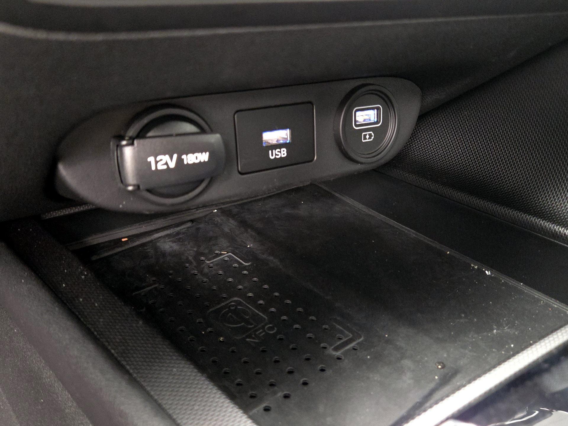 Thumbnail: 2023 Hyundai Elantra - 18