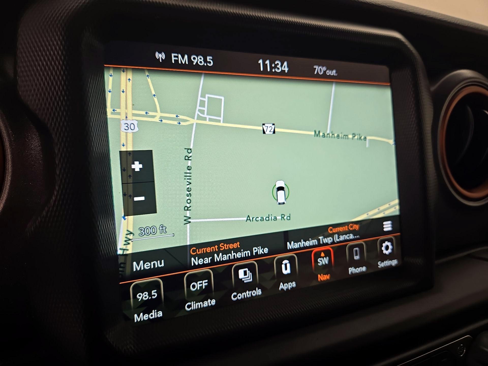 Thumbnail: 2023 Jeep Gladiator - 14