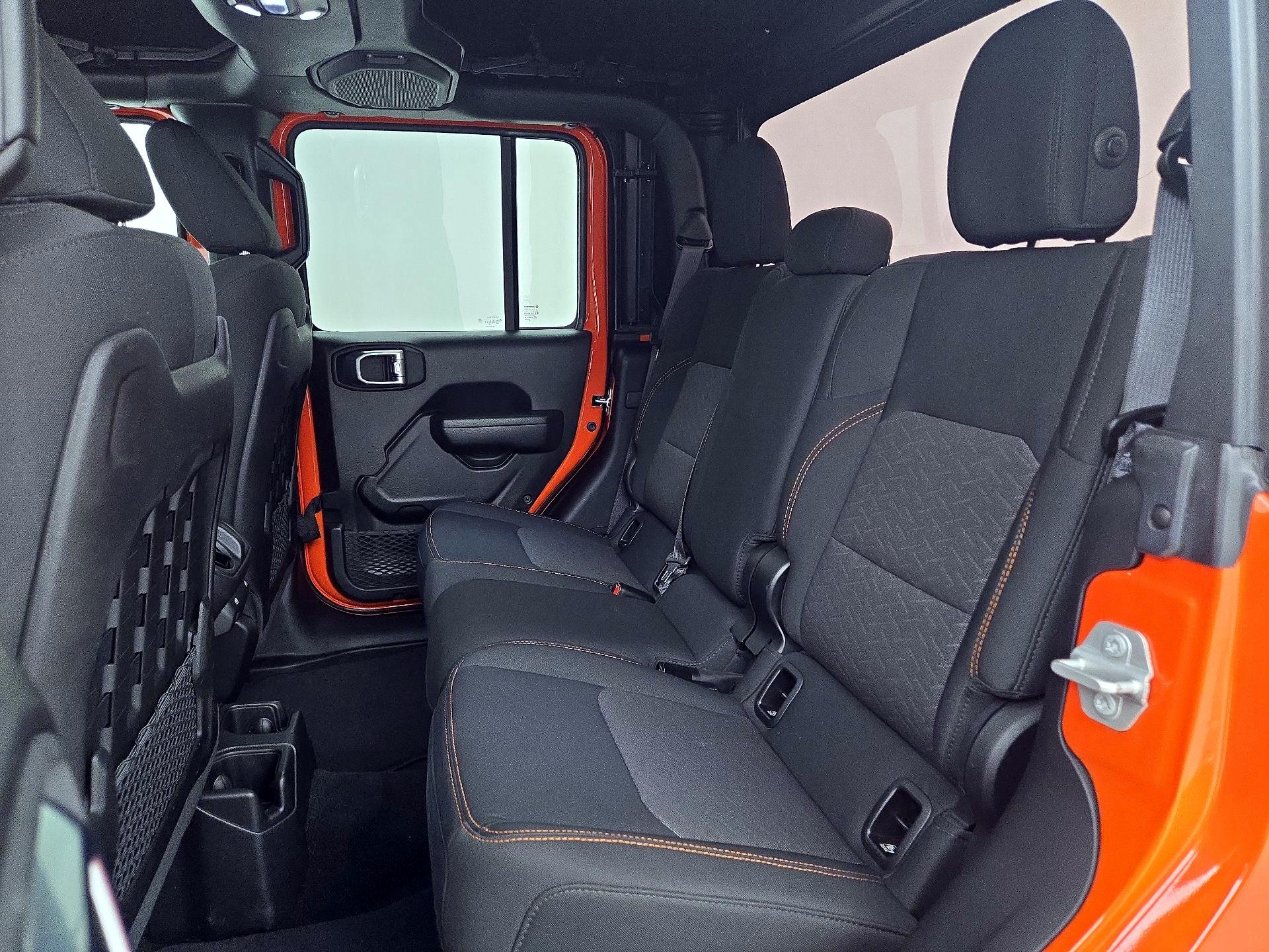 Thumbnail: 2023 Jeep Gladiator - 20