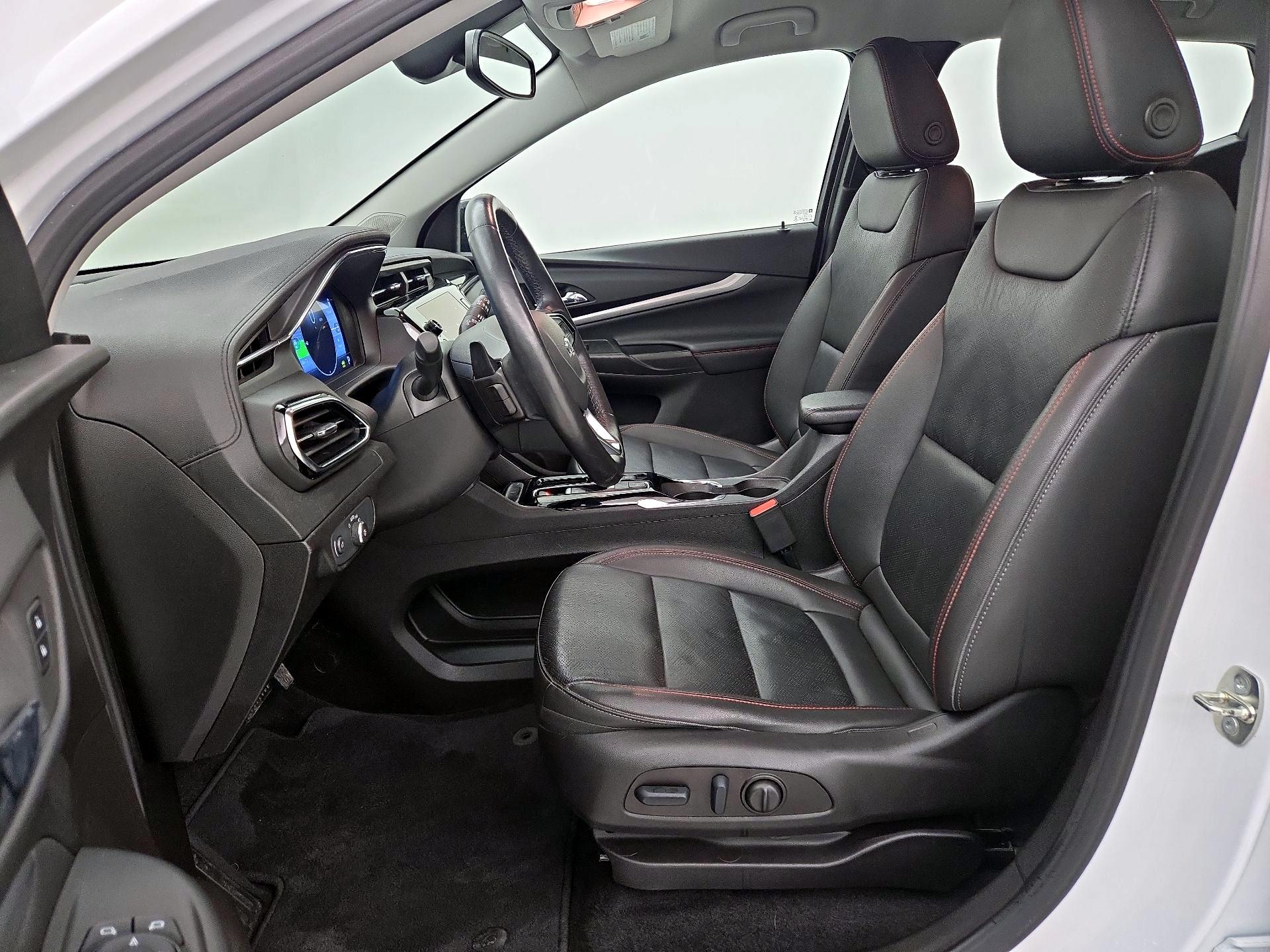 Thumbnail: 2023 Chevrolet Bolt EUV - 11