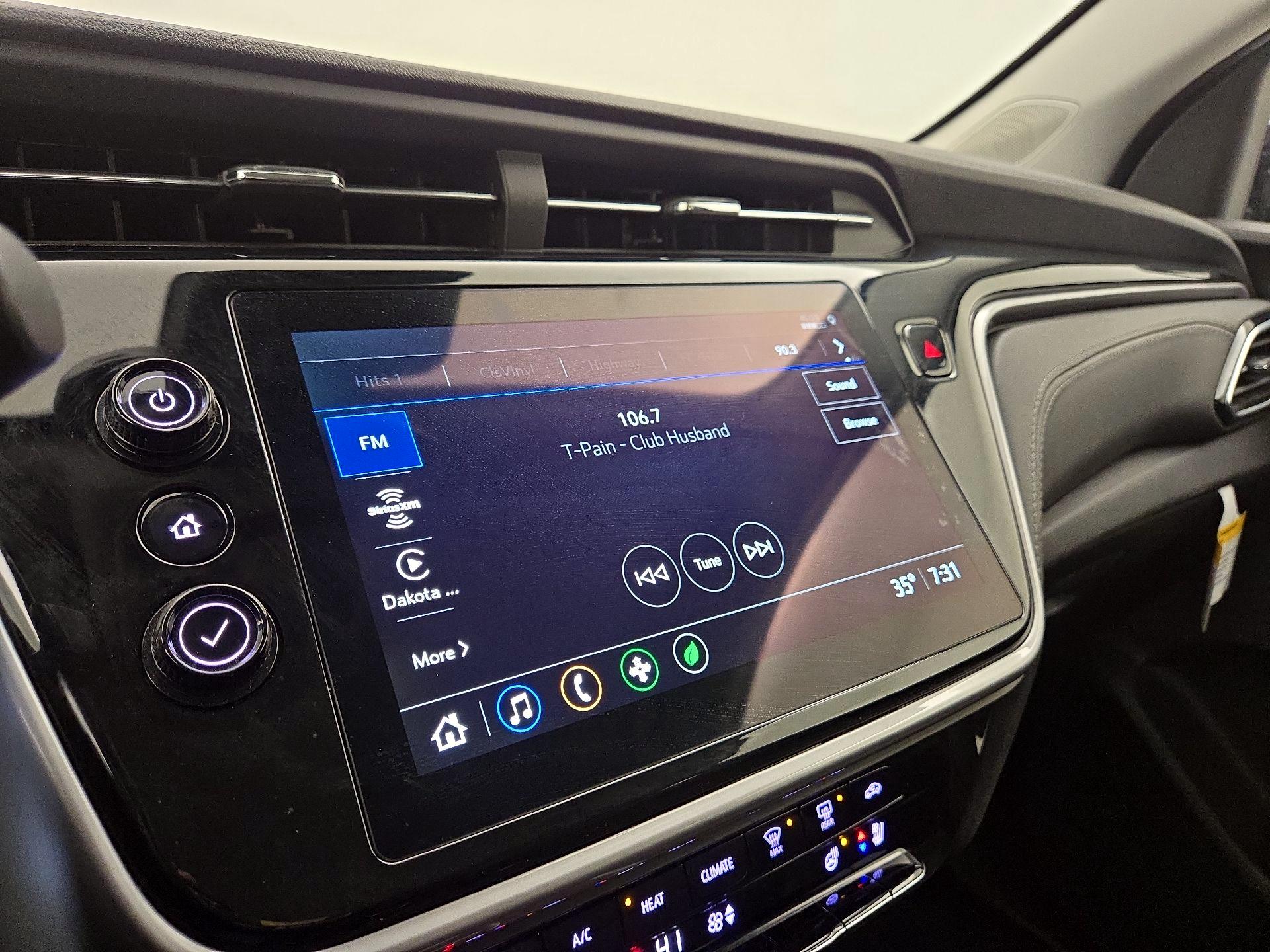 Thumbnail: 2023 Chevrolet Bolt EUV - 15