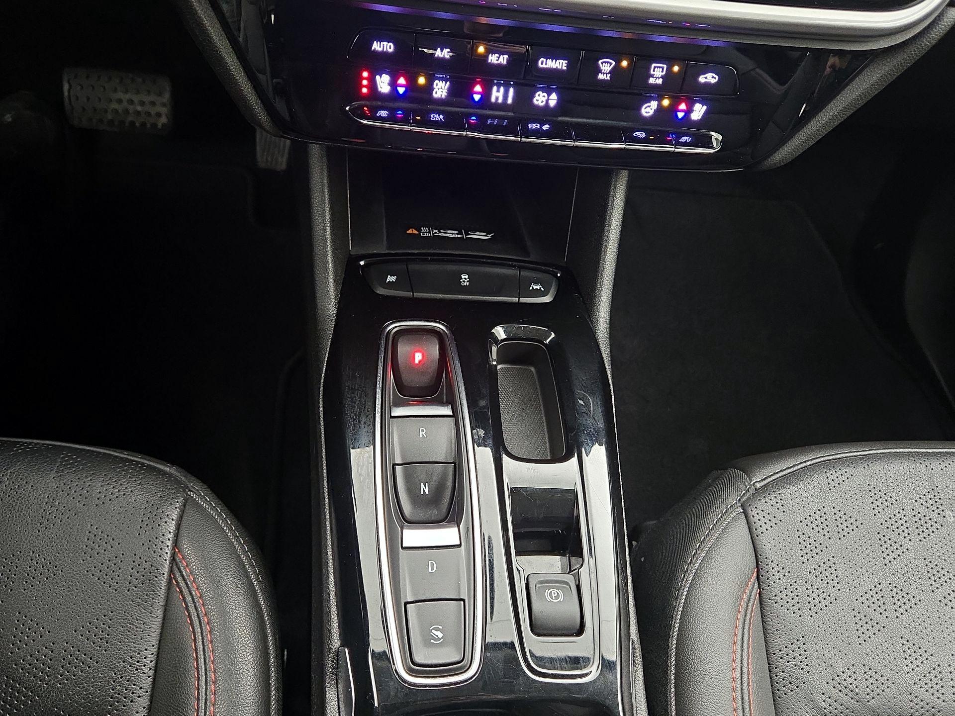 Thumbnail: 2023 Chevrolet Bolt EUV - 17