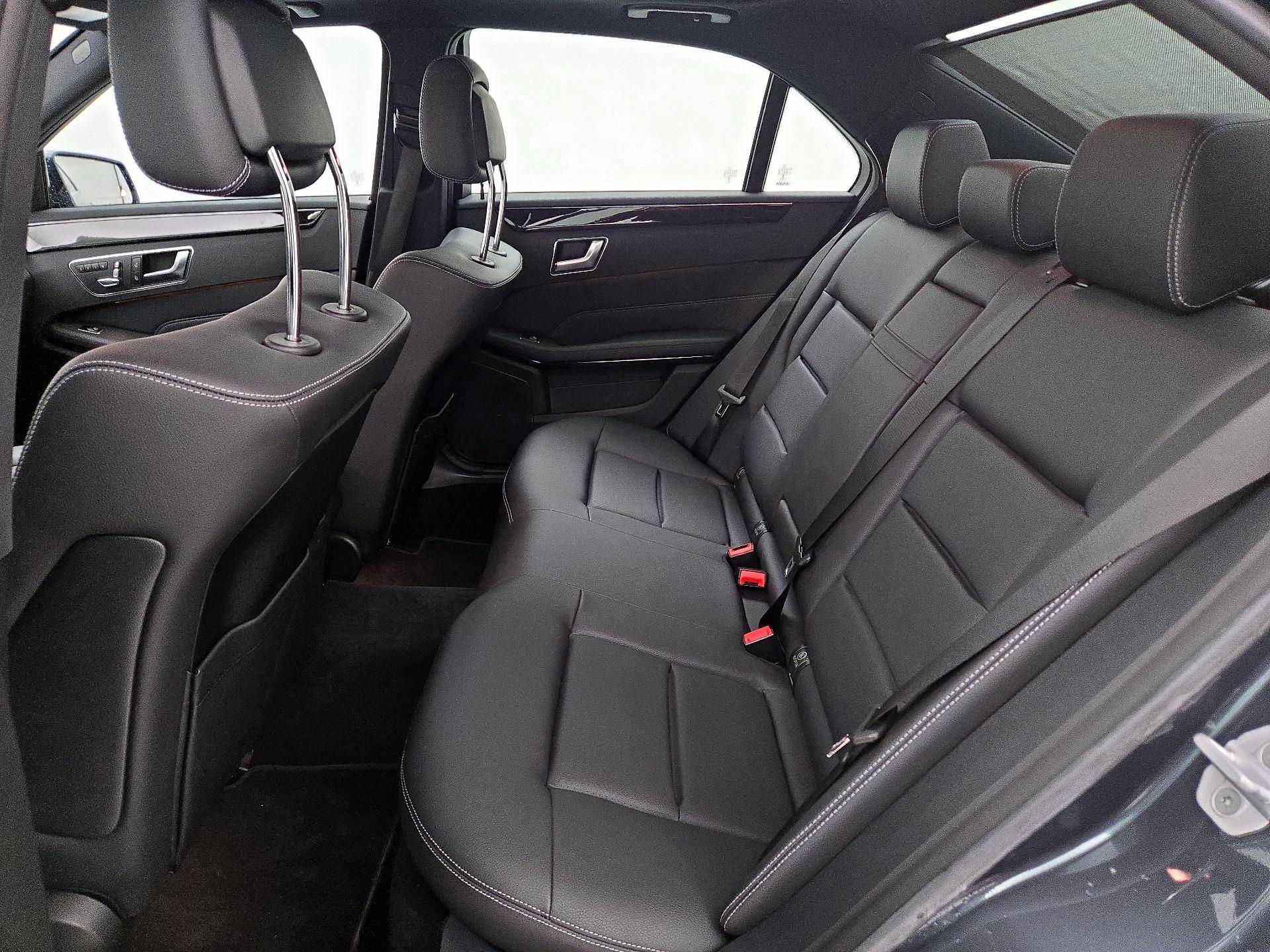 Thumbnail: 2016 Mercedes-Benz E-Class - 18