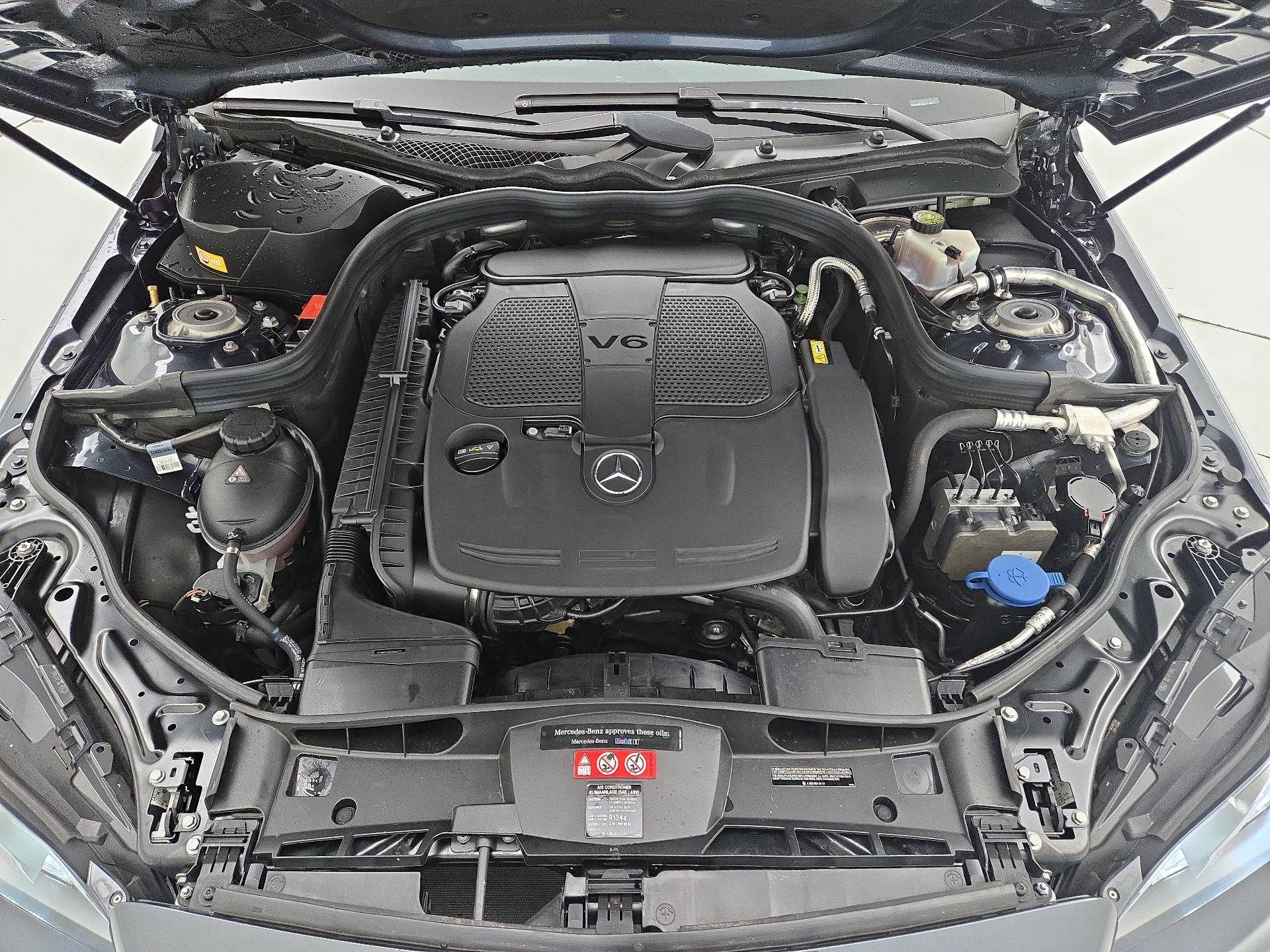 Thumbnail: 2016 Mercedes-Benz E-Class - 20