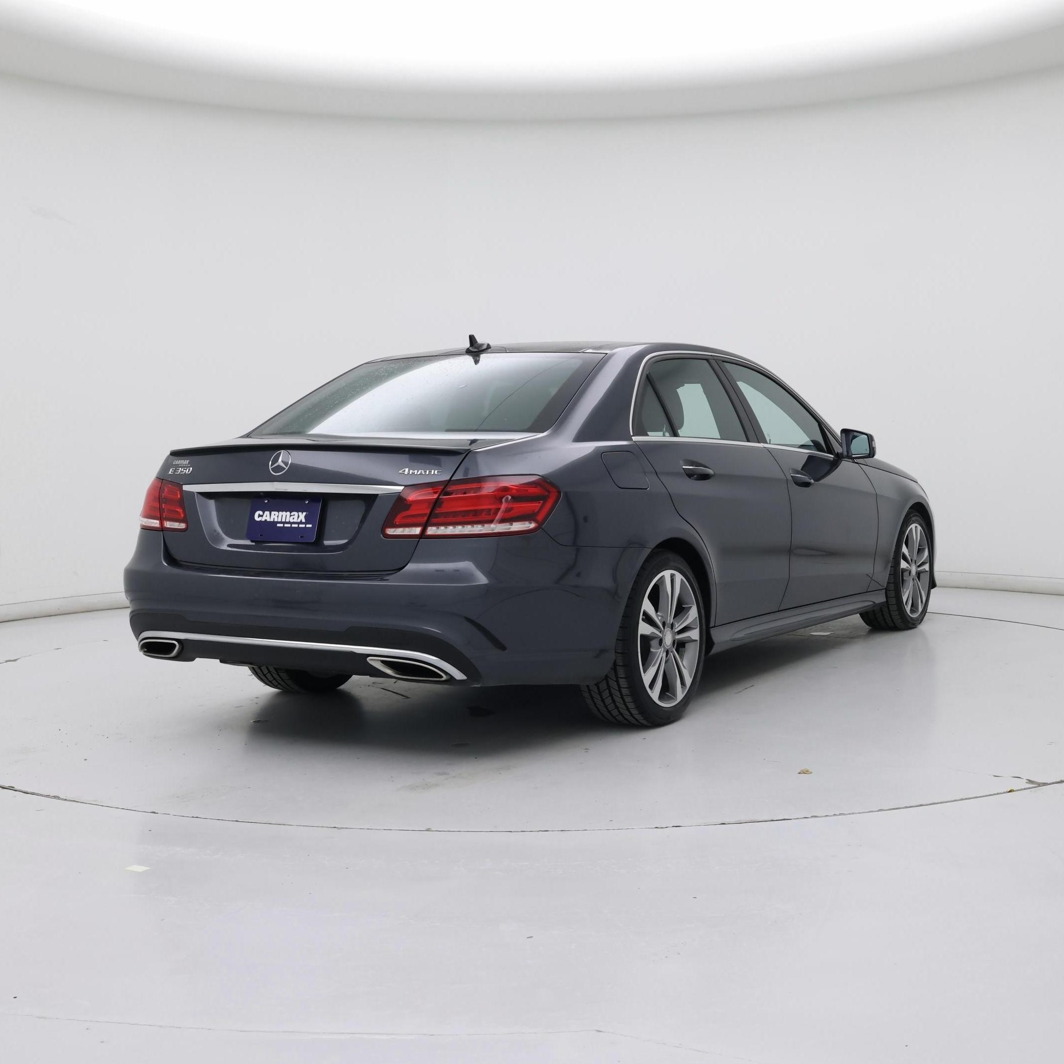 Thumbnail: 2016 Mercedes-Benz E-Class - 8