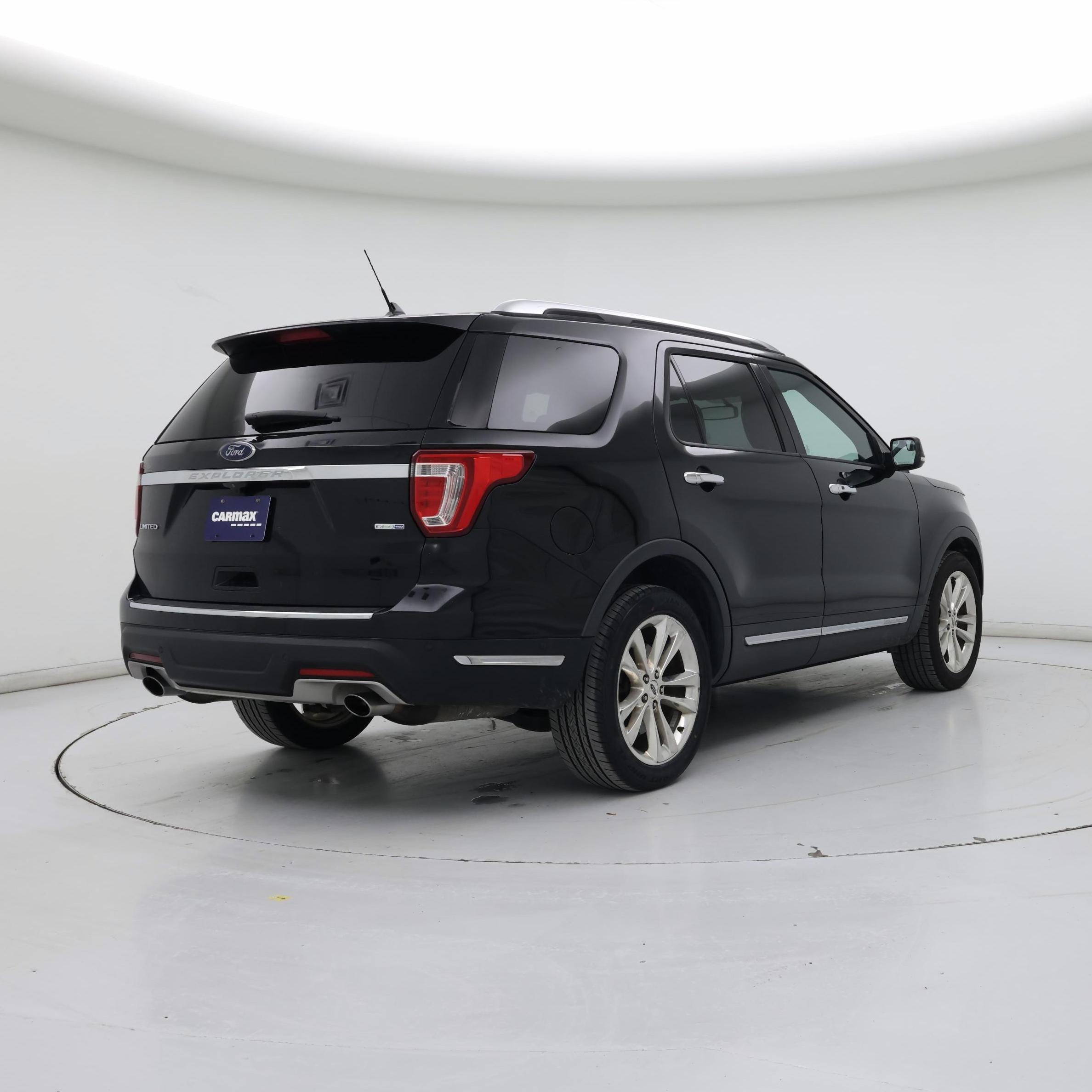 Thumbnail: 2018 Ford Explorer - 8