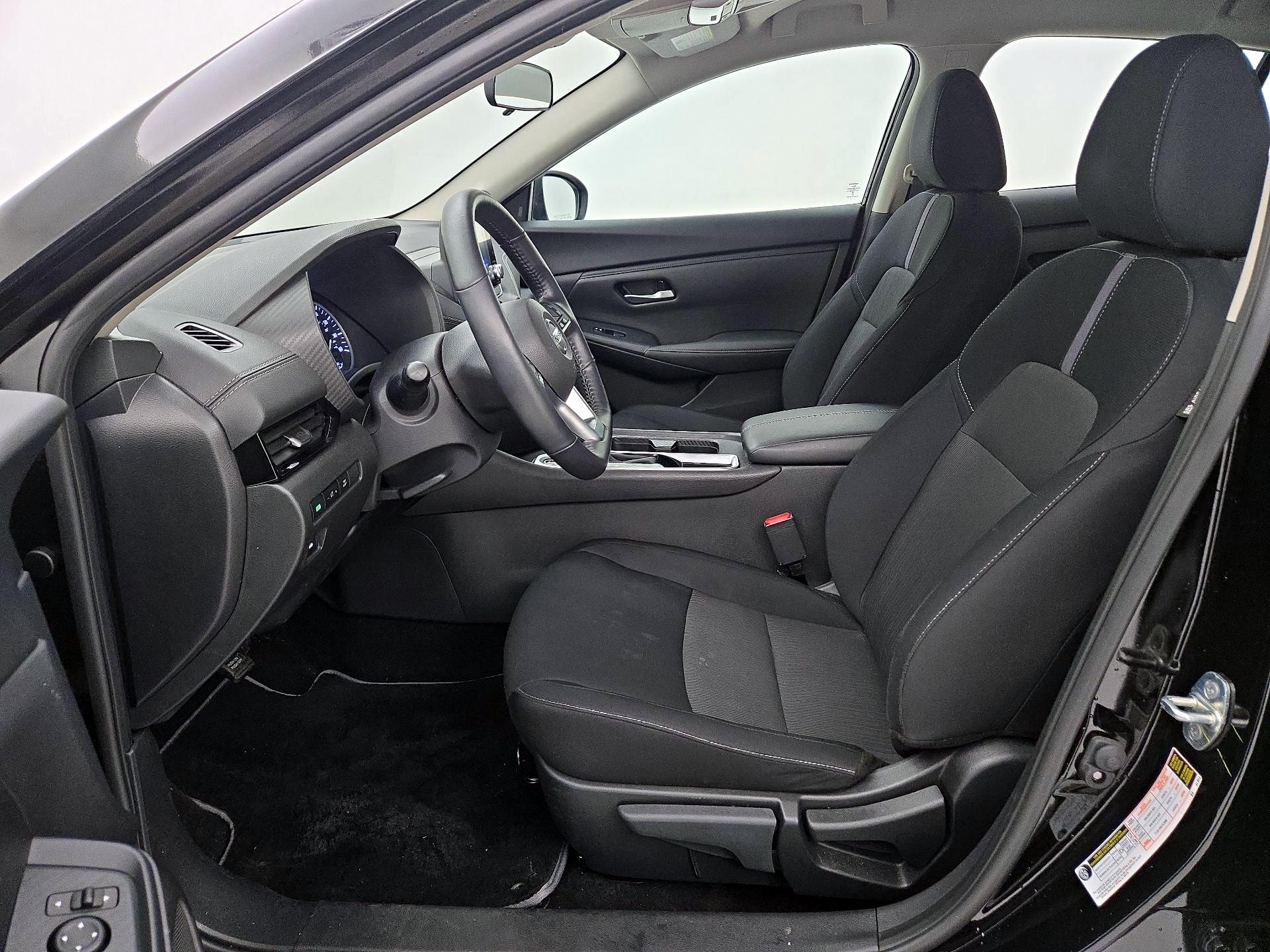 Thumbnail: 2023 Nissan Sentra - 11