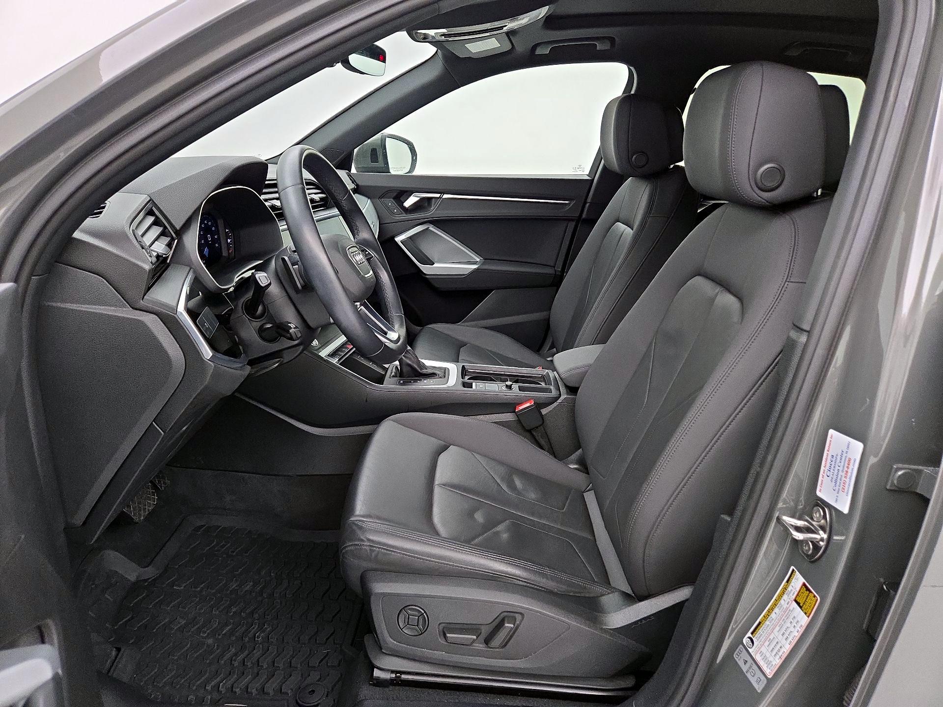 Thumbnail: 2021 Audi Q3 - 11