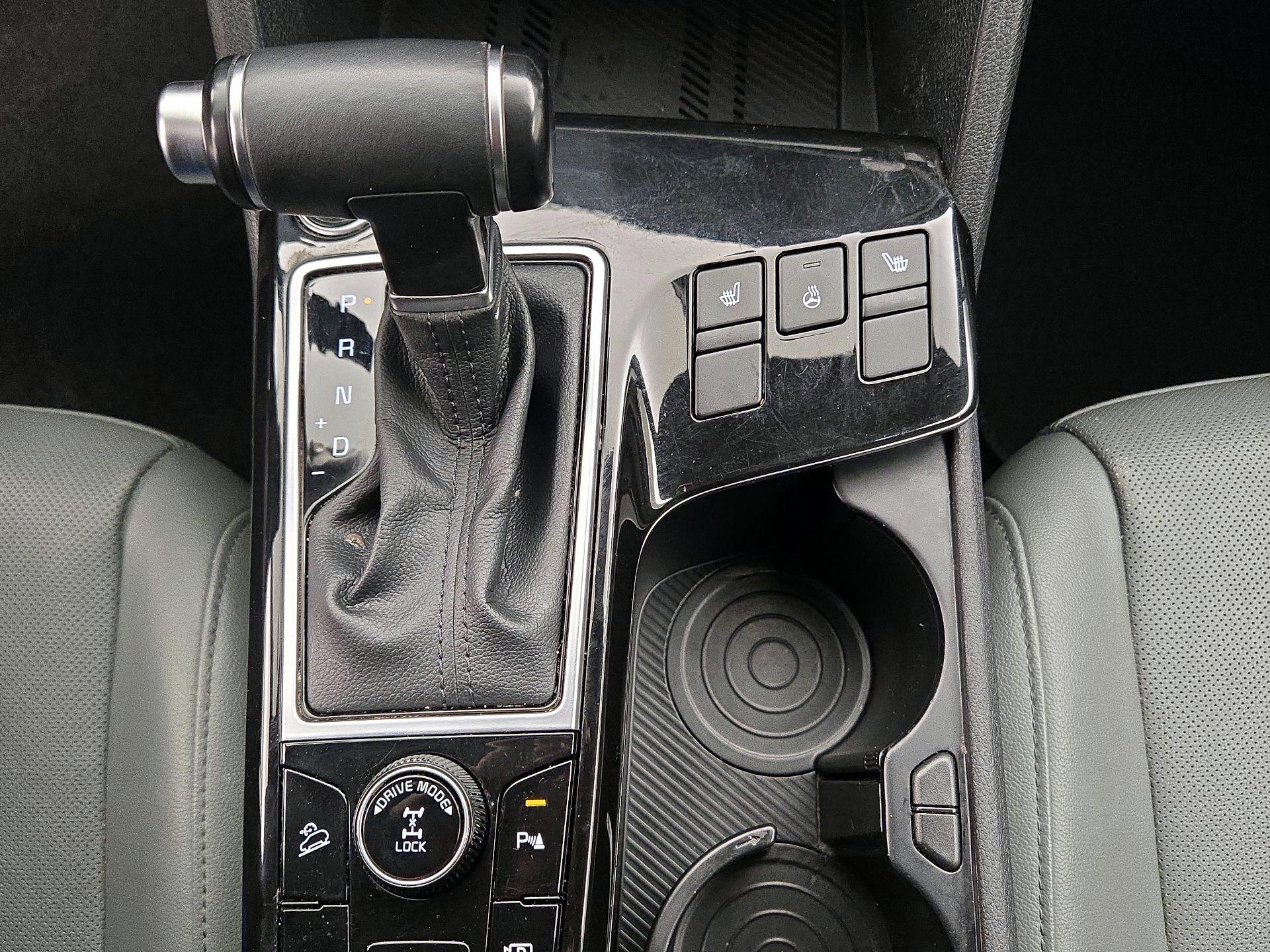 Thumbnail: 2023 Kia Sportage - 17