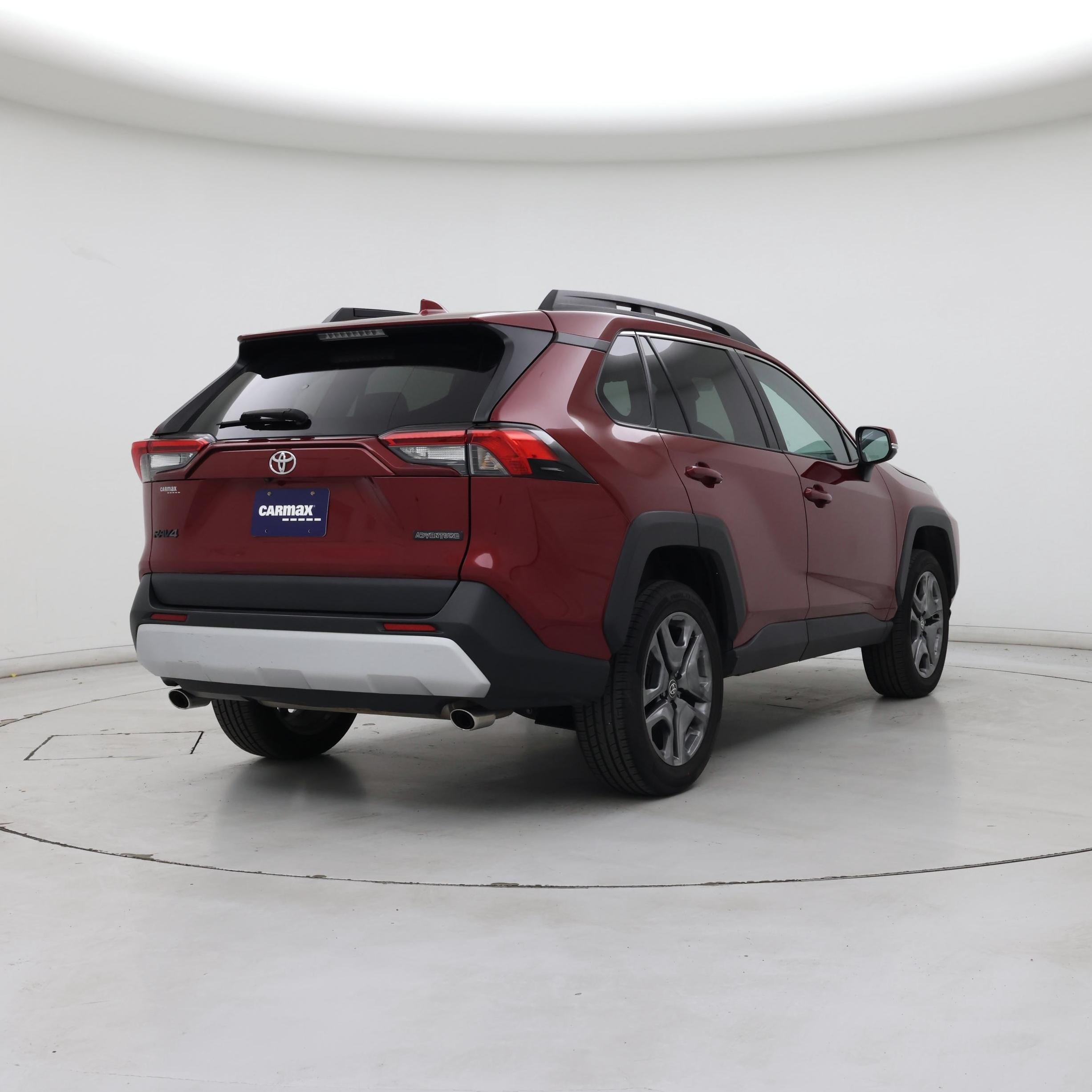 Thumbnail: 2023 Toyota RAV4 - 8
