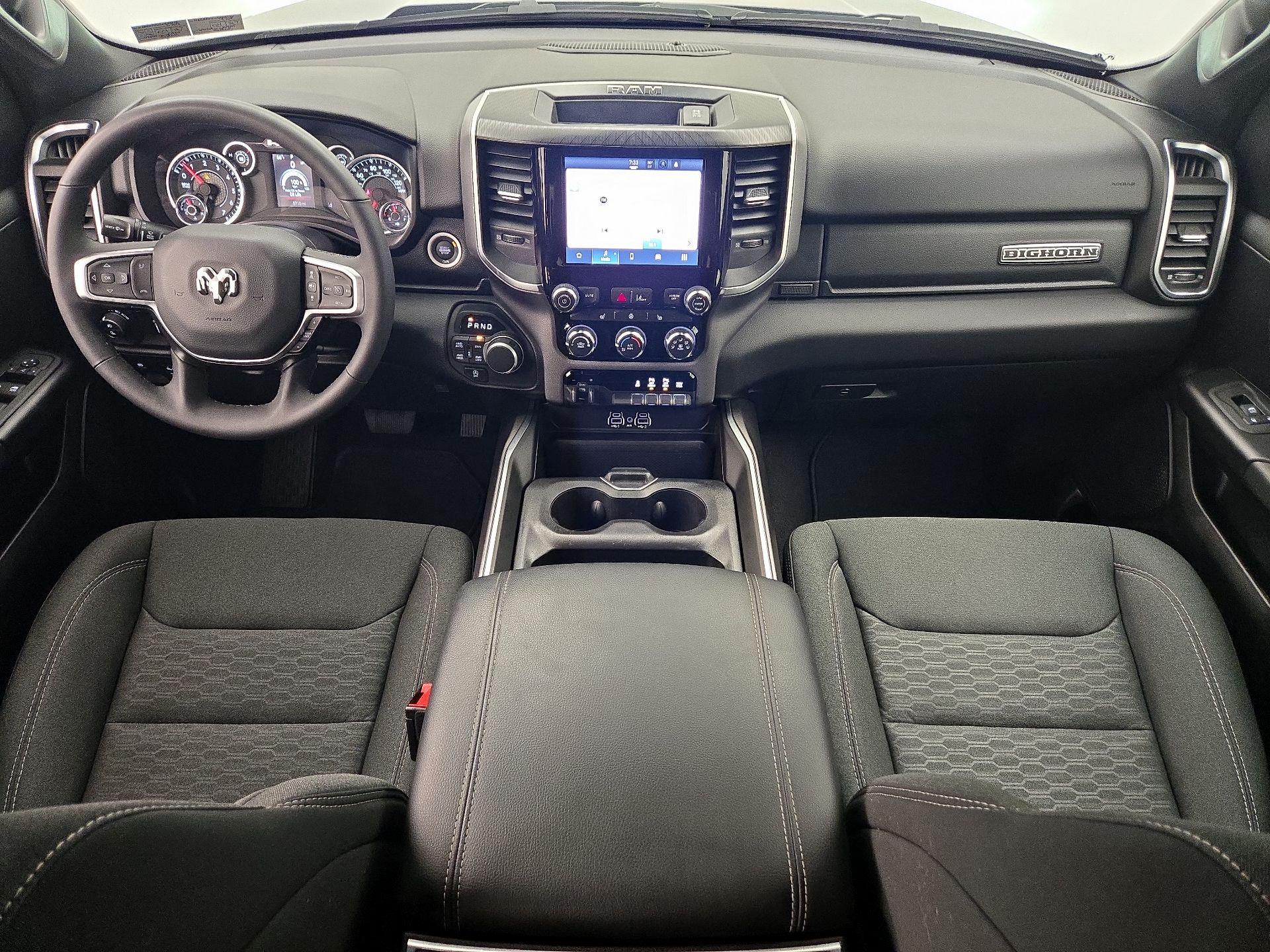 Thumbnail: 2025 RAM 1500 - 9