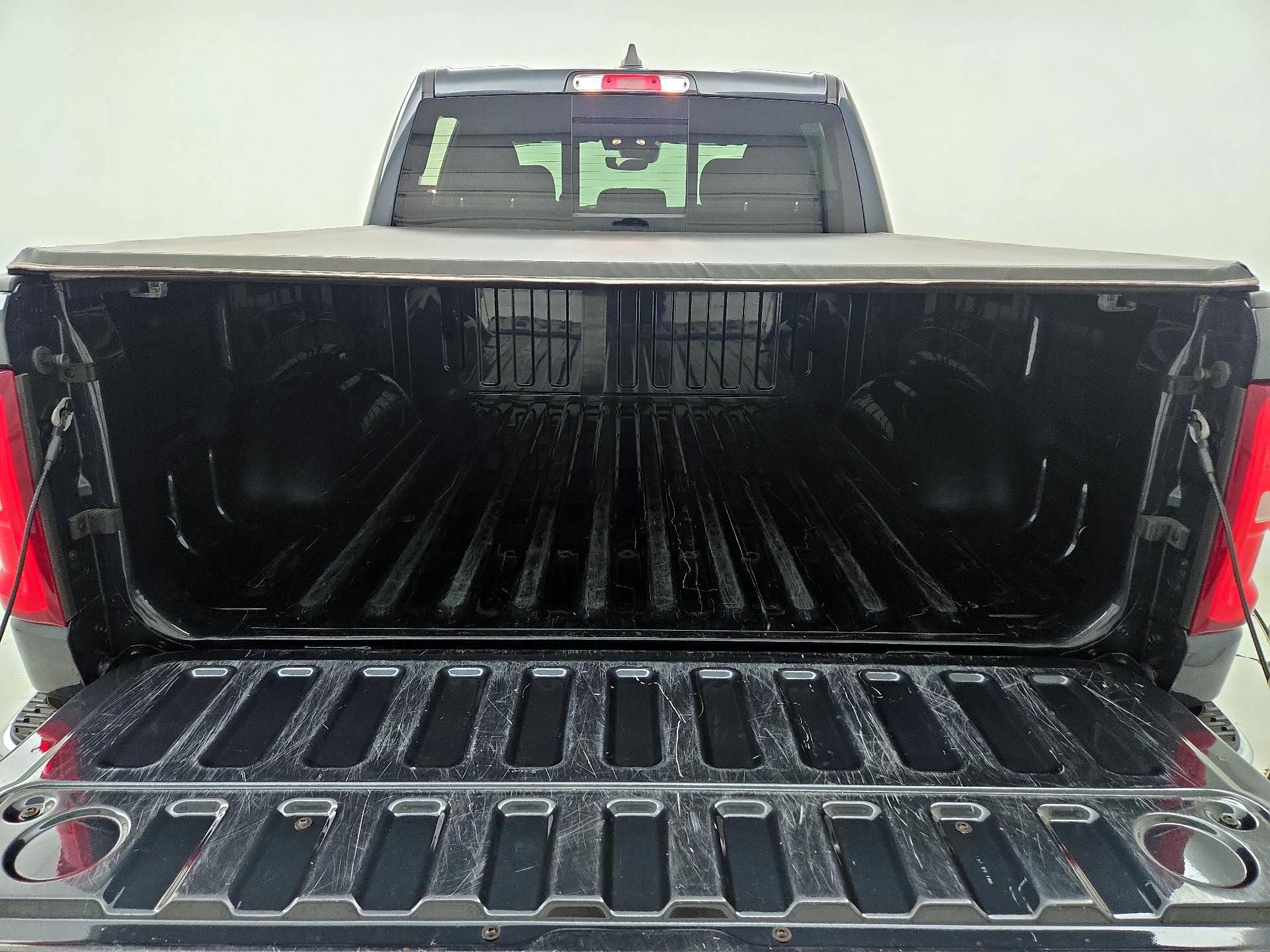 Thumbnail: 2025 RAM 1500 - 20