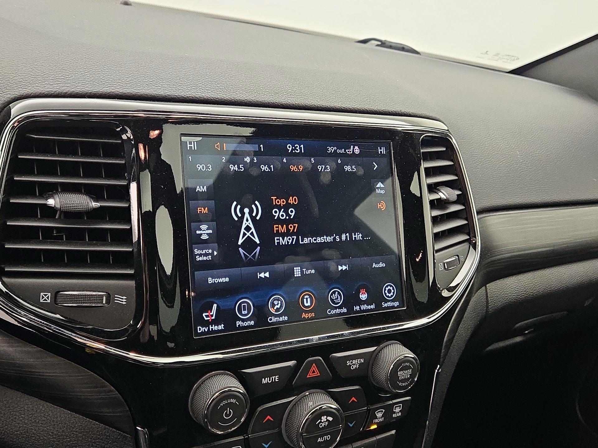 Thumbnail: 2020 Jeep Grand Cherokee - 16