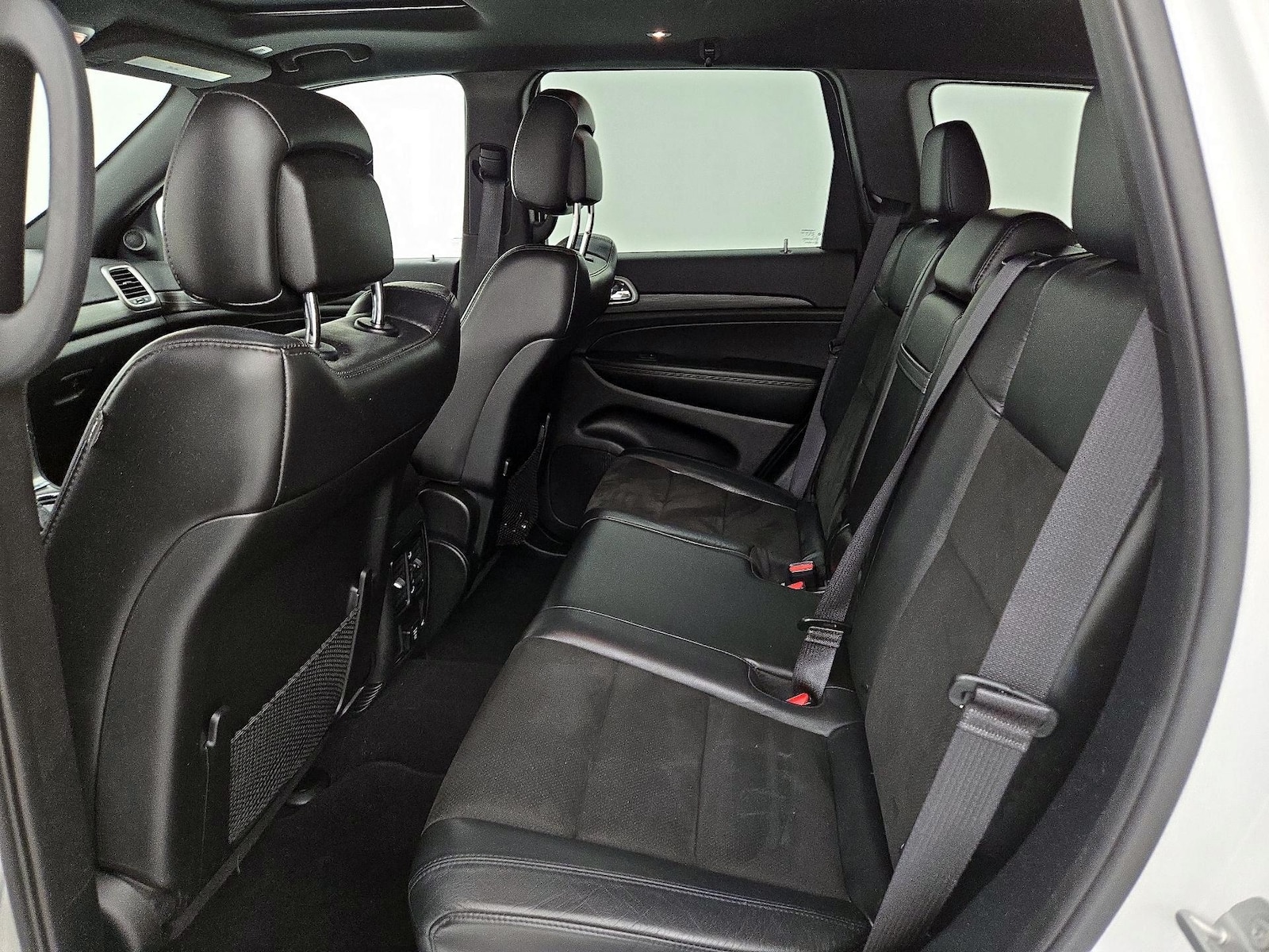 2020 Jeep Grand Cherokee Altitude - Photo 22