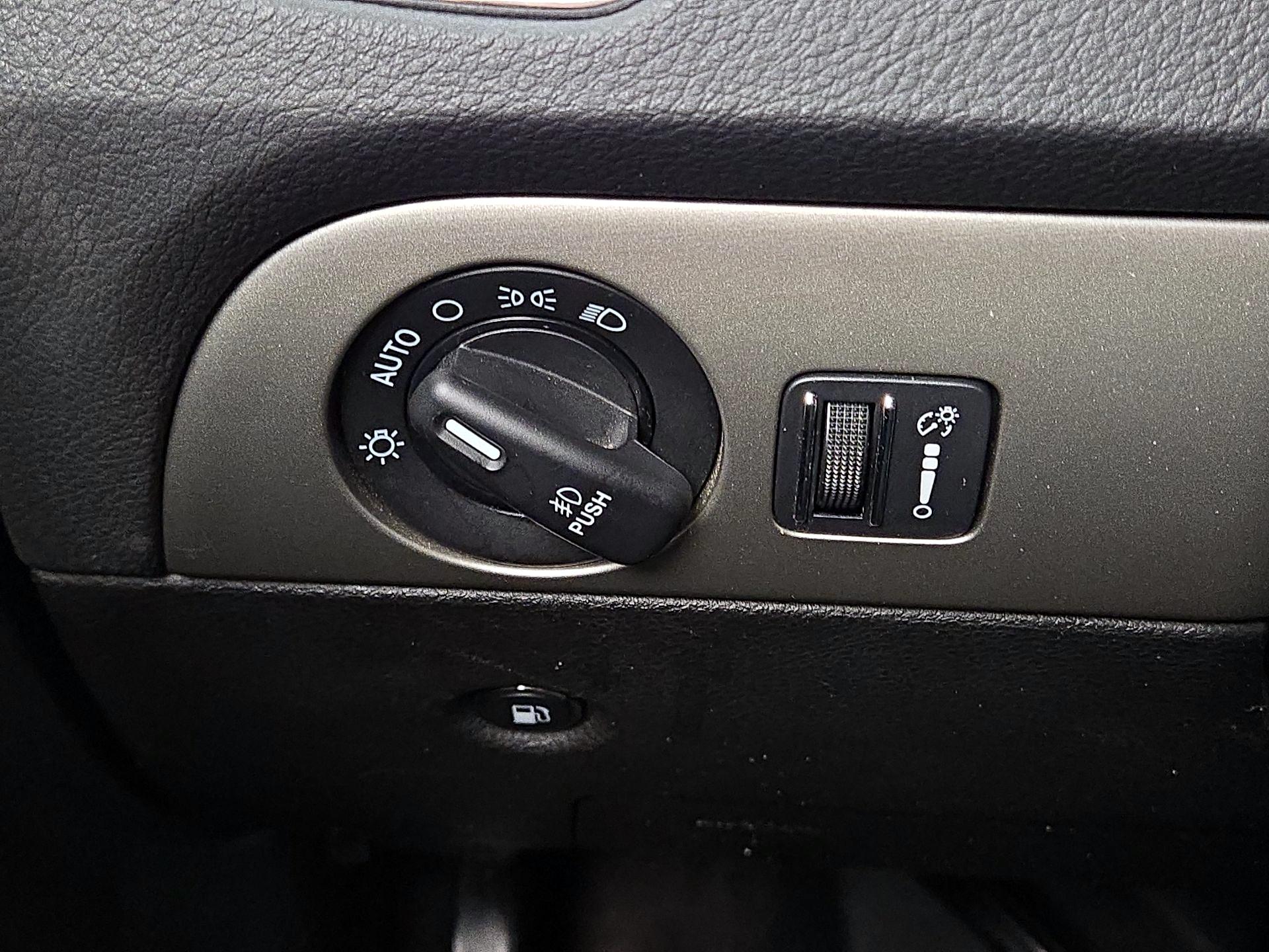 Thumbnail: 2018 Dodge Durango - 13