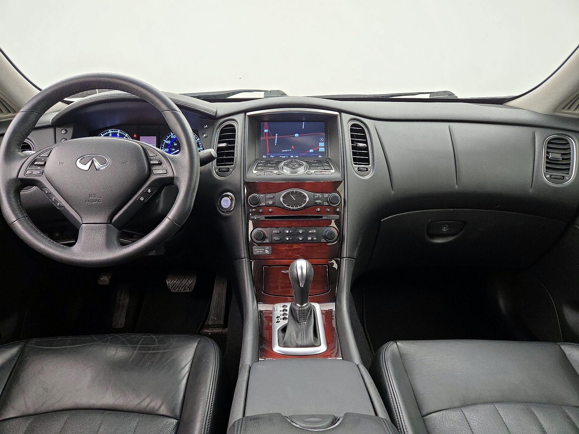 Thumbnail: 2015 INFINITI QX50 - 9