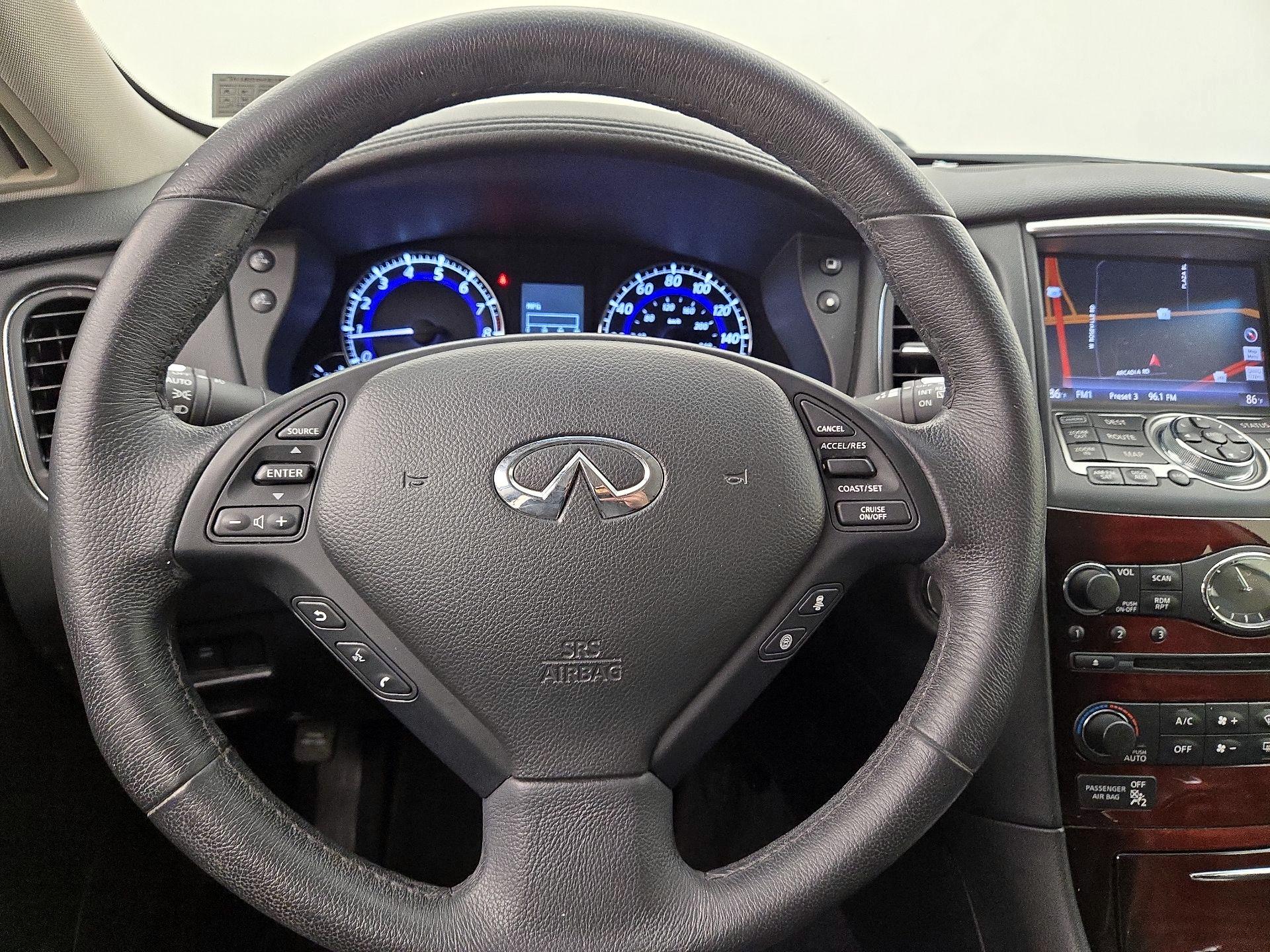 Thumbnail: 2015 INFINITI QX50 - 10