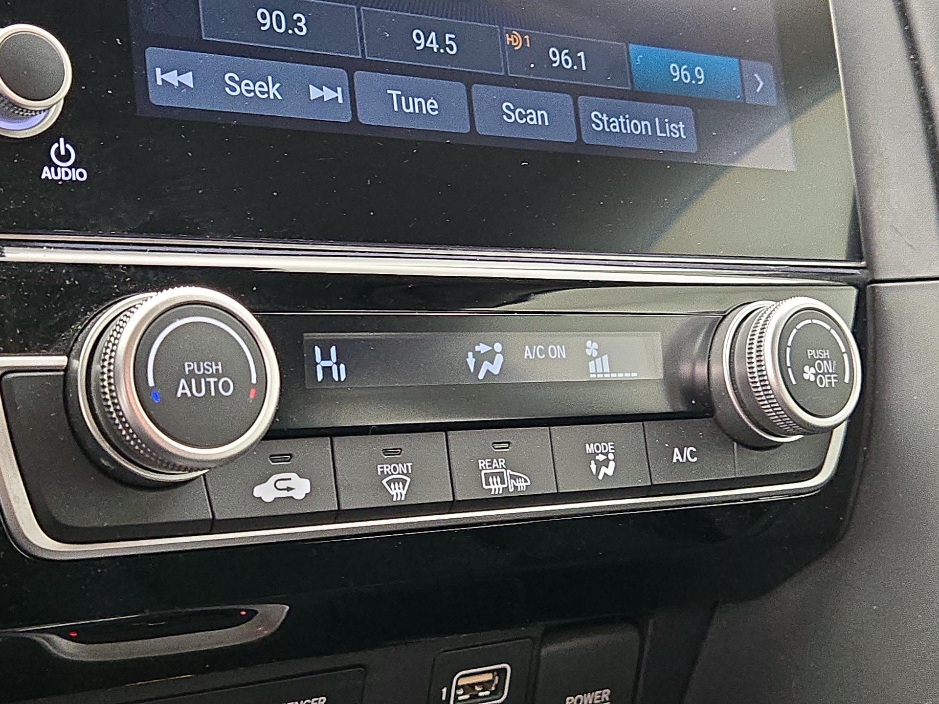Thumbnail: 2020 Honda Insight - 15